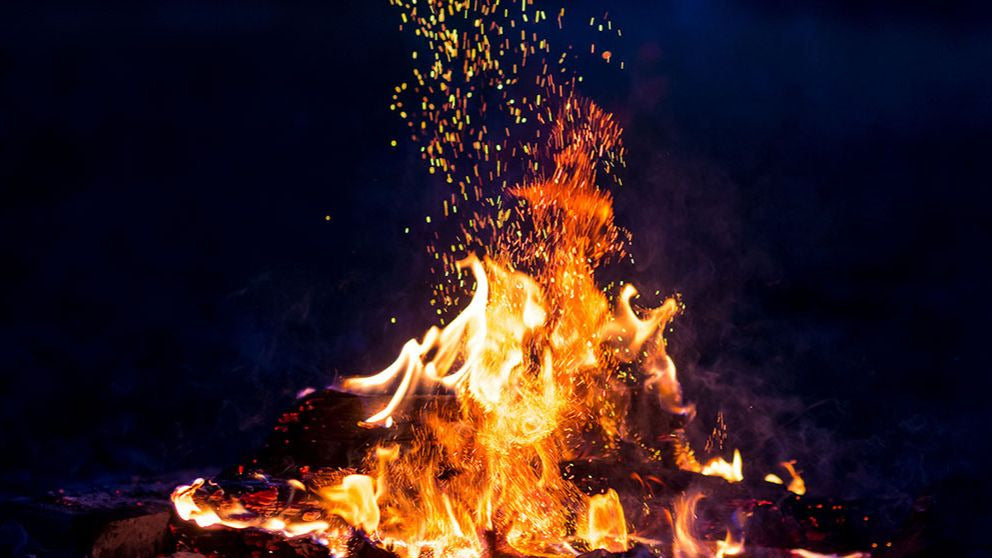 Del choque de piedras al pedernal clásico: el arte ancestral de hacer fuego