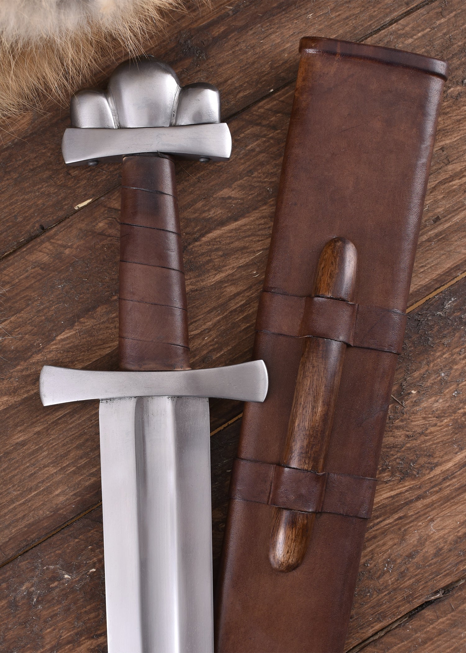 Imagen única de: Espada Vikinga (Museo Nacional De Copenhague), Siglo X. Categoría-B