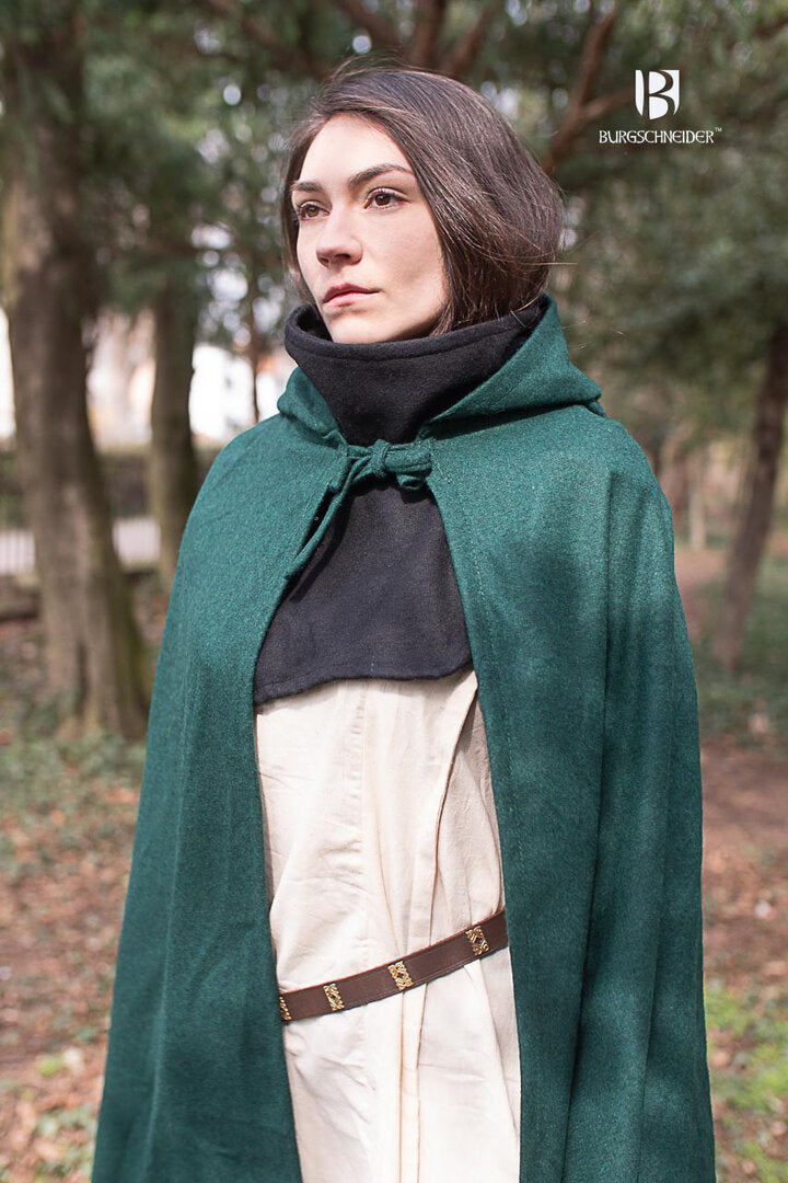 Imagen única de: Capa De Lana Con Capucha Hibernus