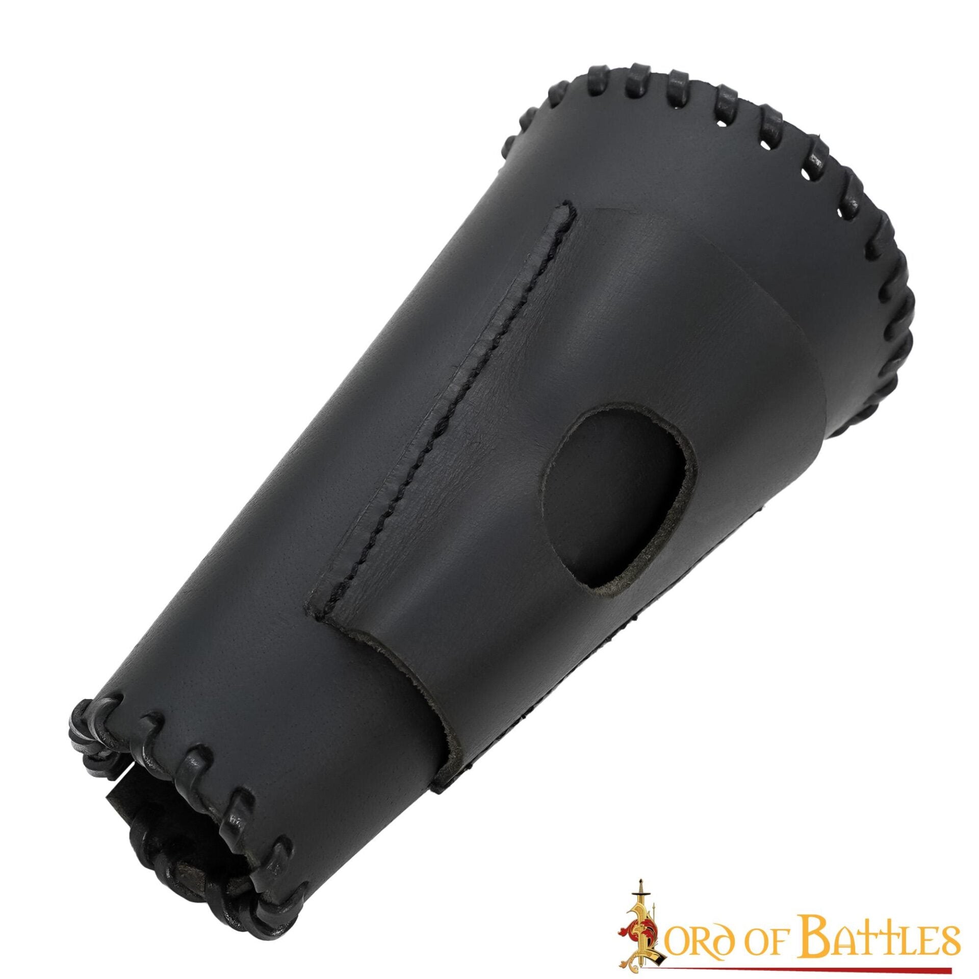 Brazales medievales de cuero con portacuchillo