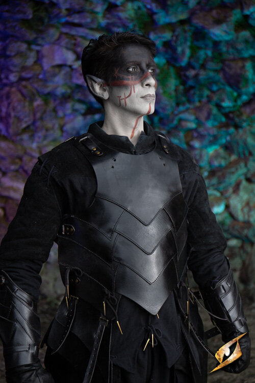 Imagen única de: Armadura De Torso De Sombra
