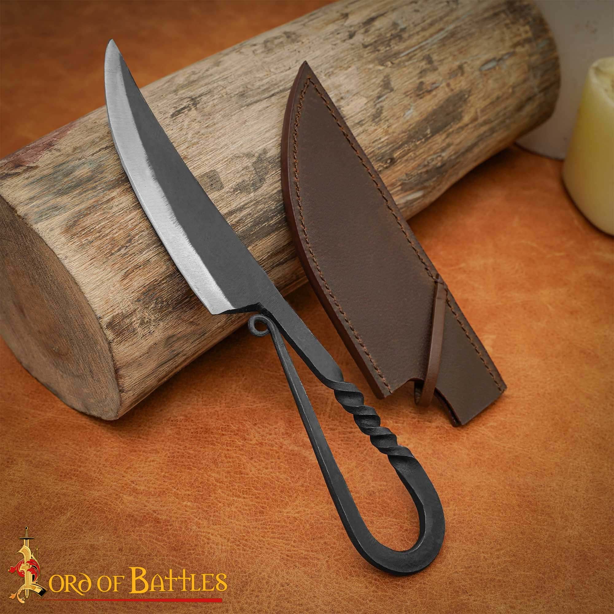 Imagen única de: Auténtico Cuchillo Vikingo de Hierro Forjado a Mano - Mango Retorcido con Vaina de Cuero Auténtico