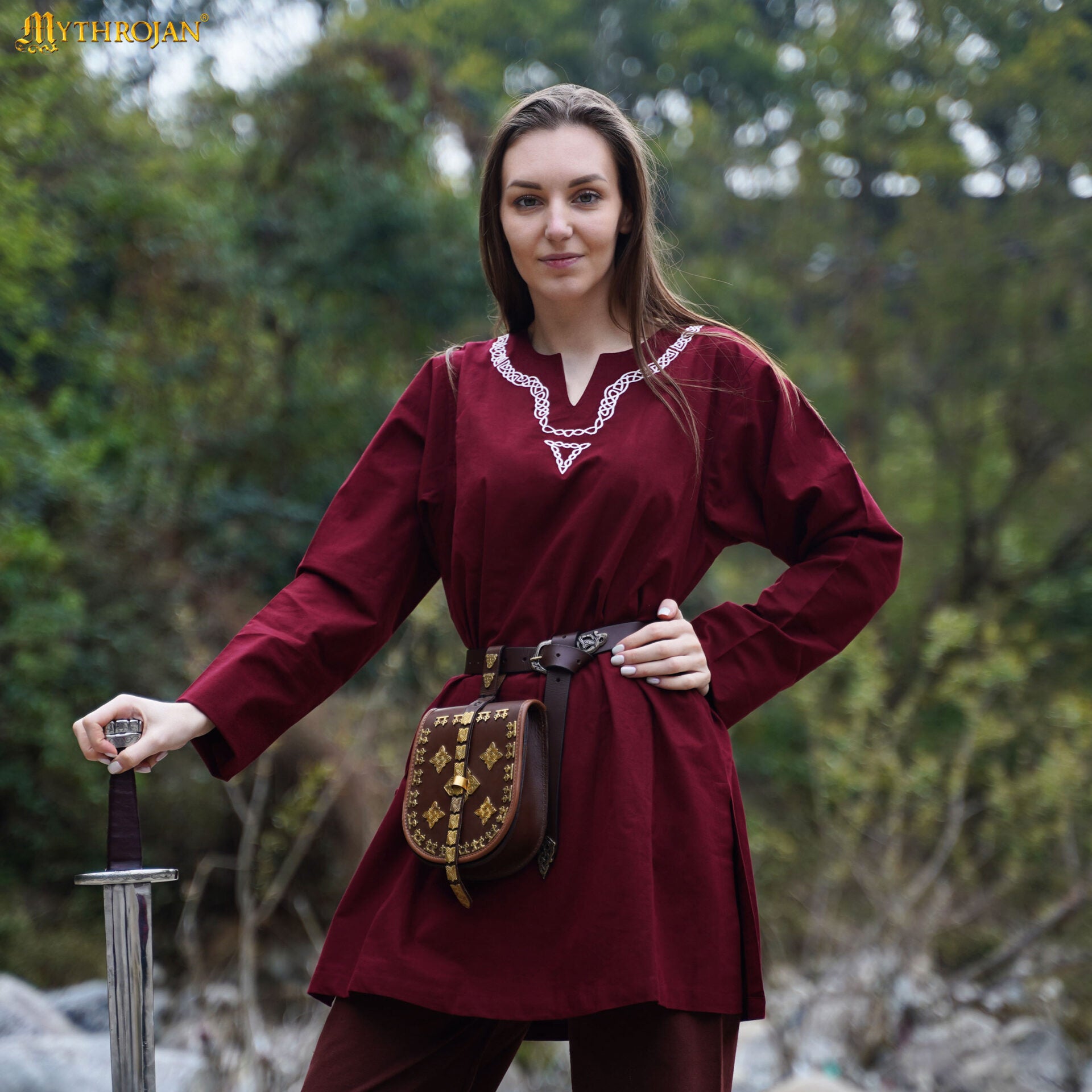 Túnica vikinga de algodón con cuello bordado - imagen 14