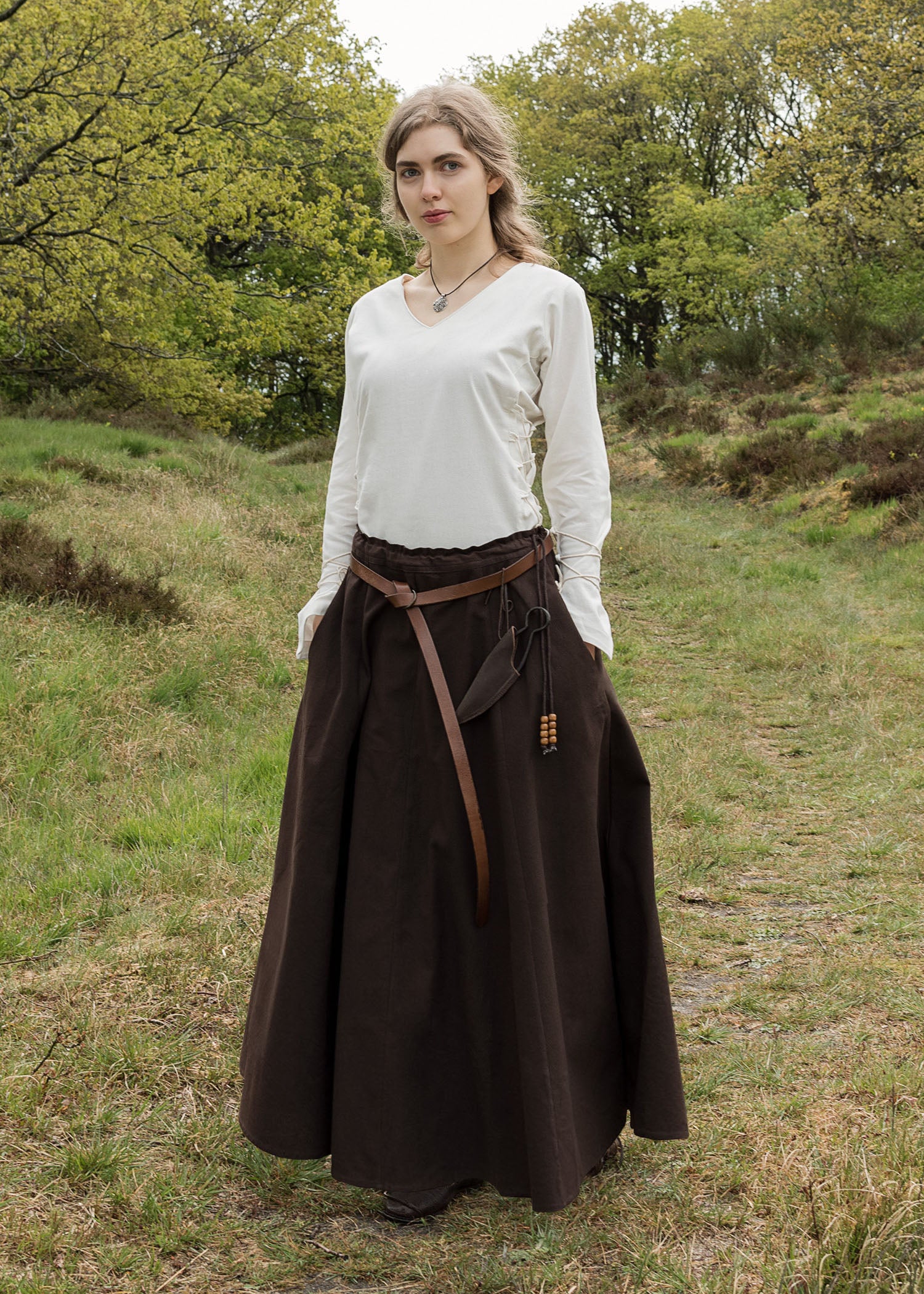 Imagen única de: Falda Medieval Con Vuelo, Marrón Oscuro