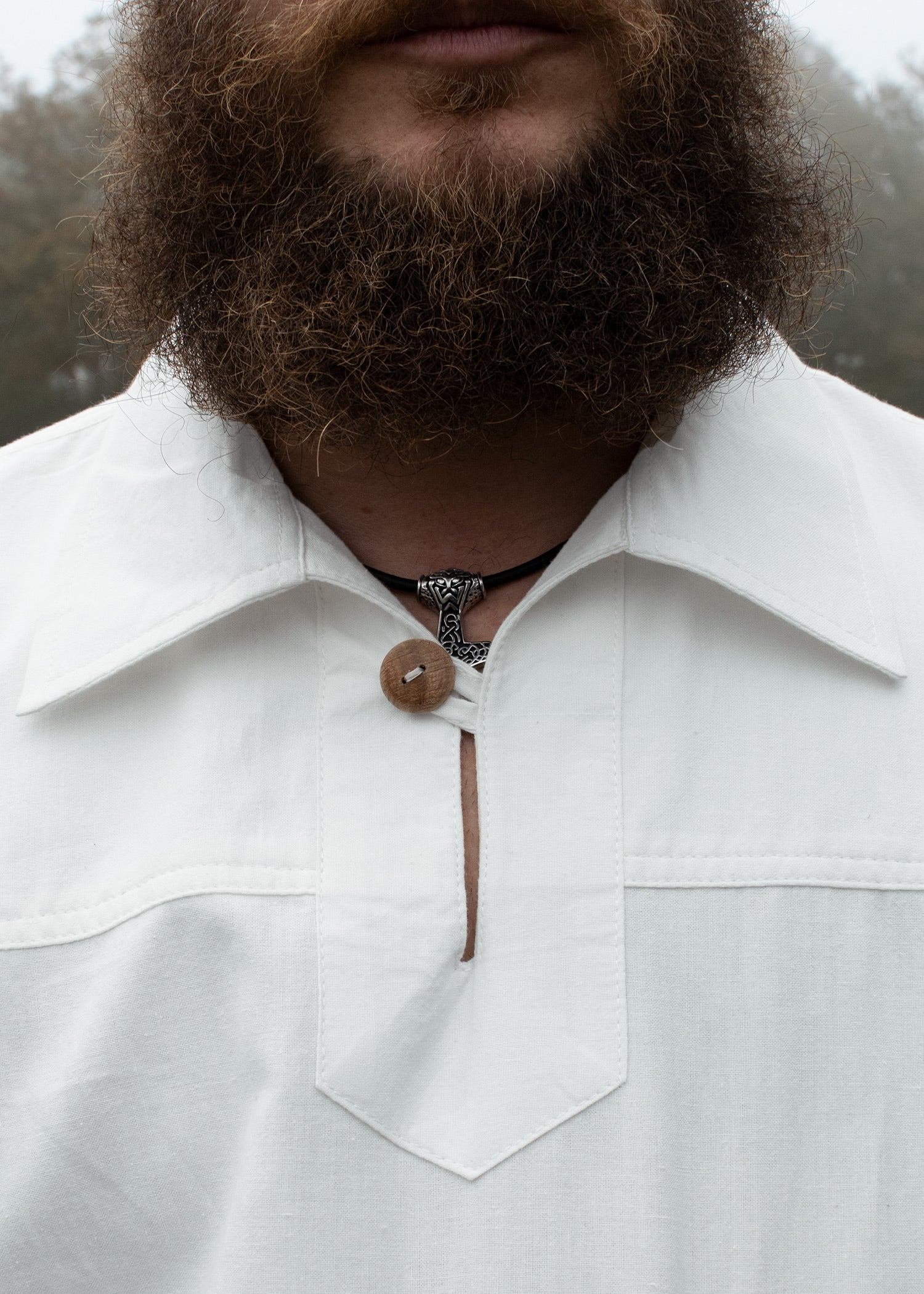 Imagen única de: Camisa De Caballero Medieval Götz, Blanca