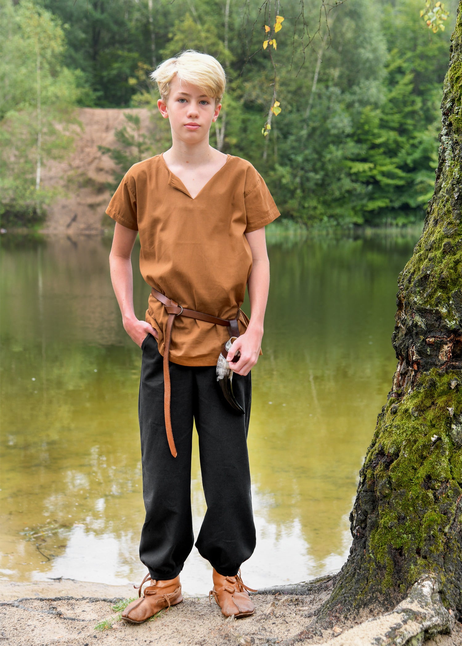 Imagen única de: Pantalón Ancho Medieval Para Niños Thore, Negro