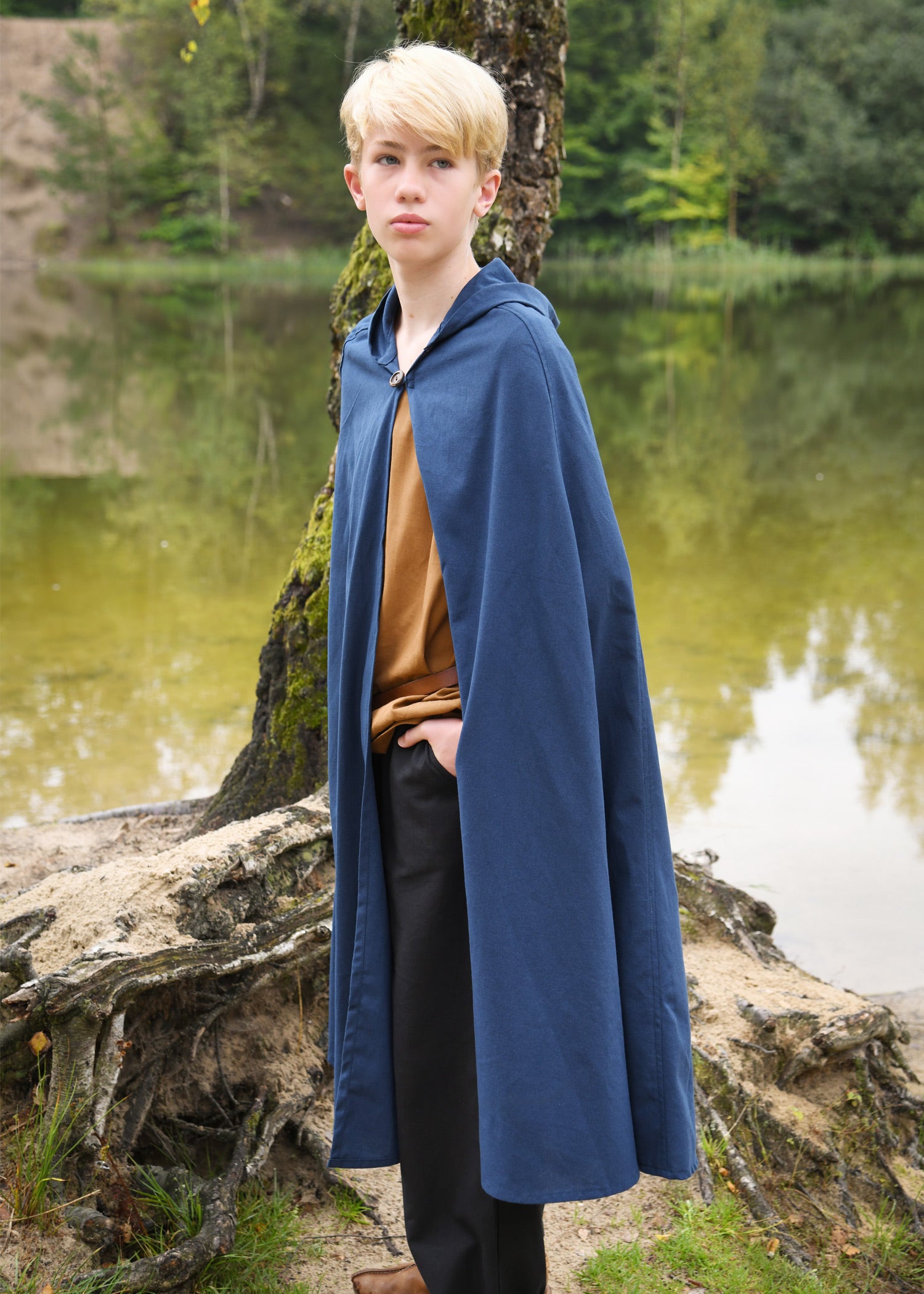 Imagen única de: Manto Medieval Infantil Paul, Azul