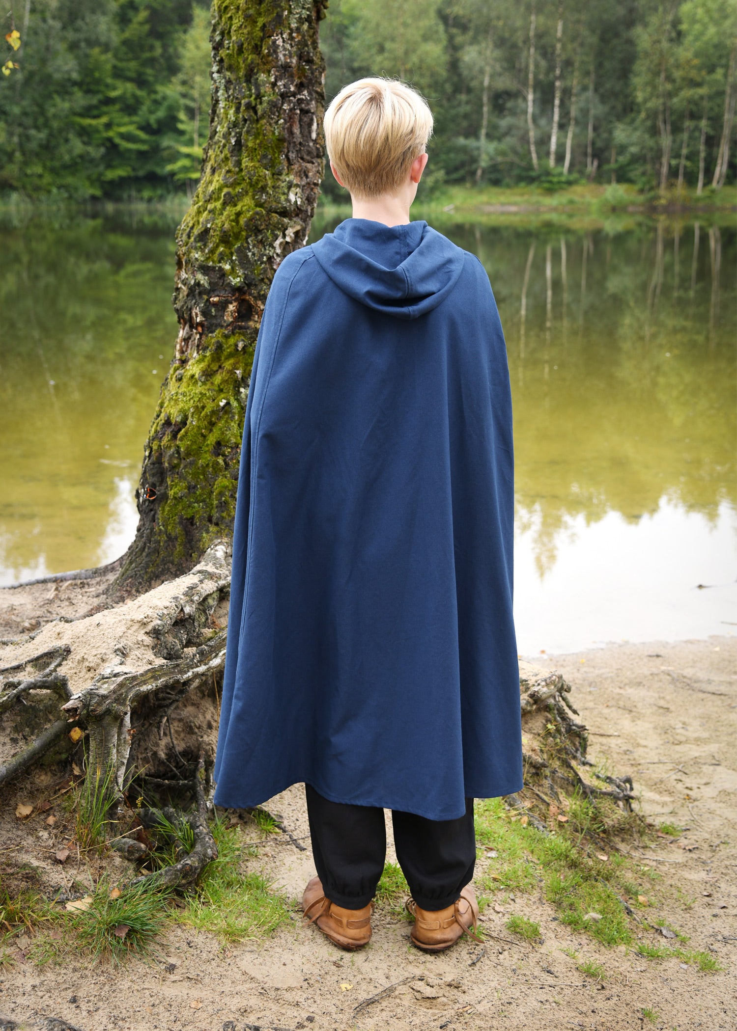 Imagen única de: Manto Medieval Infantil Paul, Azul