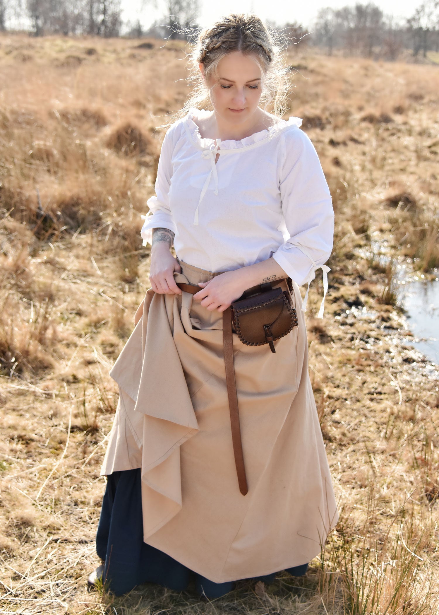 Imagen única de: Blusa Medieval Birga Con Mangas 3/4, Blanco