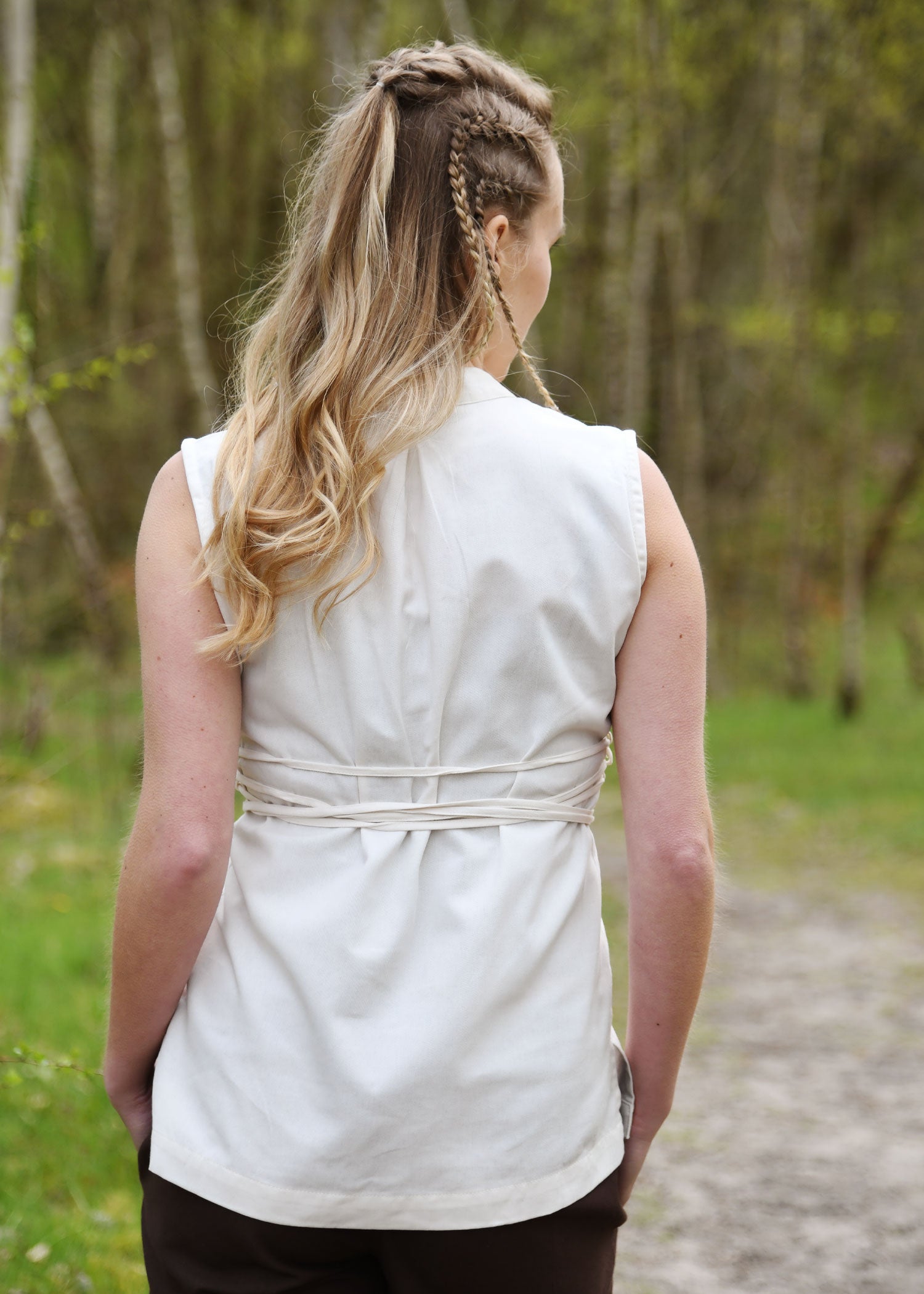 Imagen única de: Blusa Medieval Sin Mangas Levke, Natural