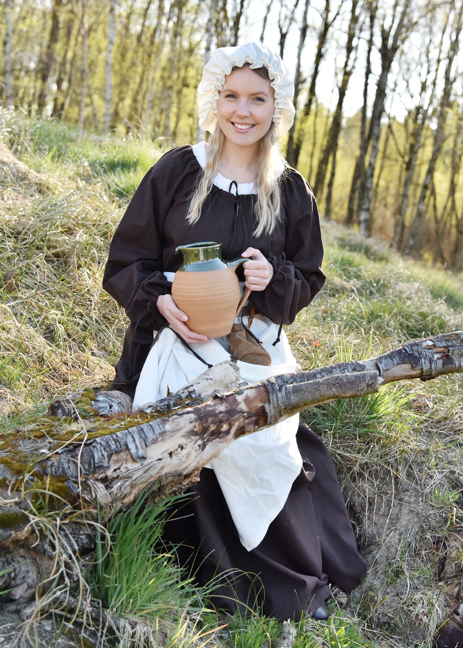 Imagen única de: Capucha Medieval Para Mujer, Natural.