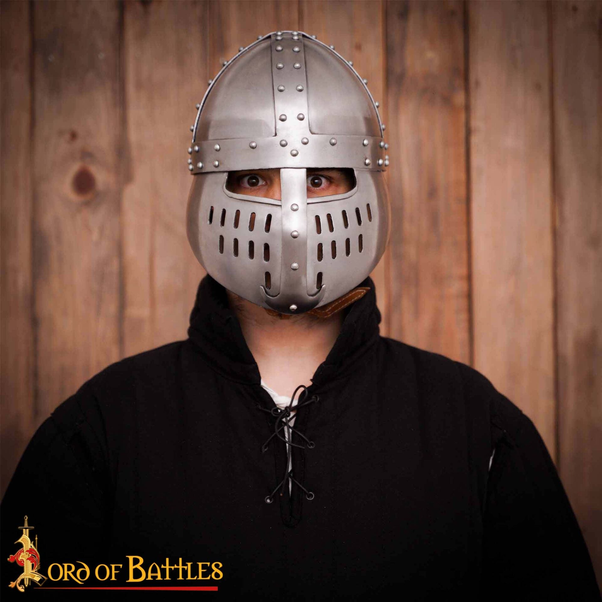 Imagen única de: Yelmo Spangenhelm normando con protector facial y forro de cuero - imagen 19