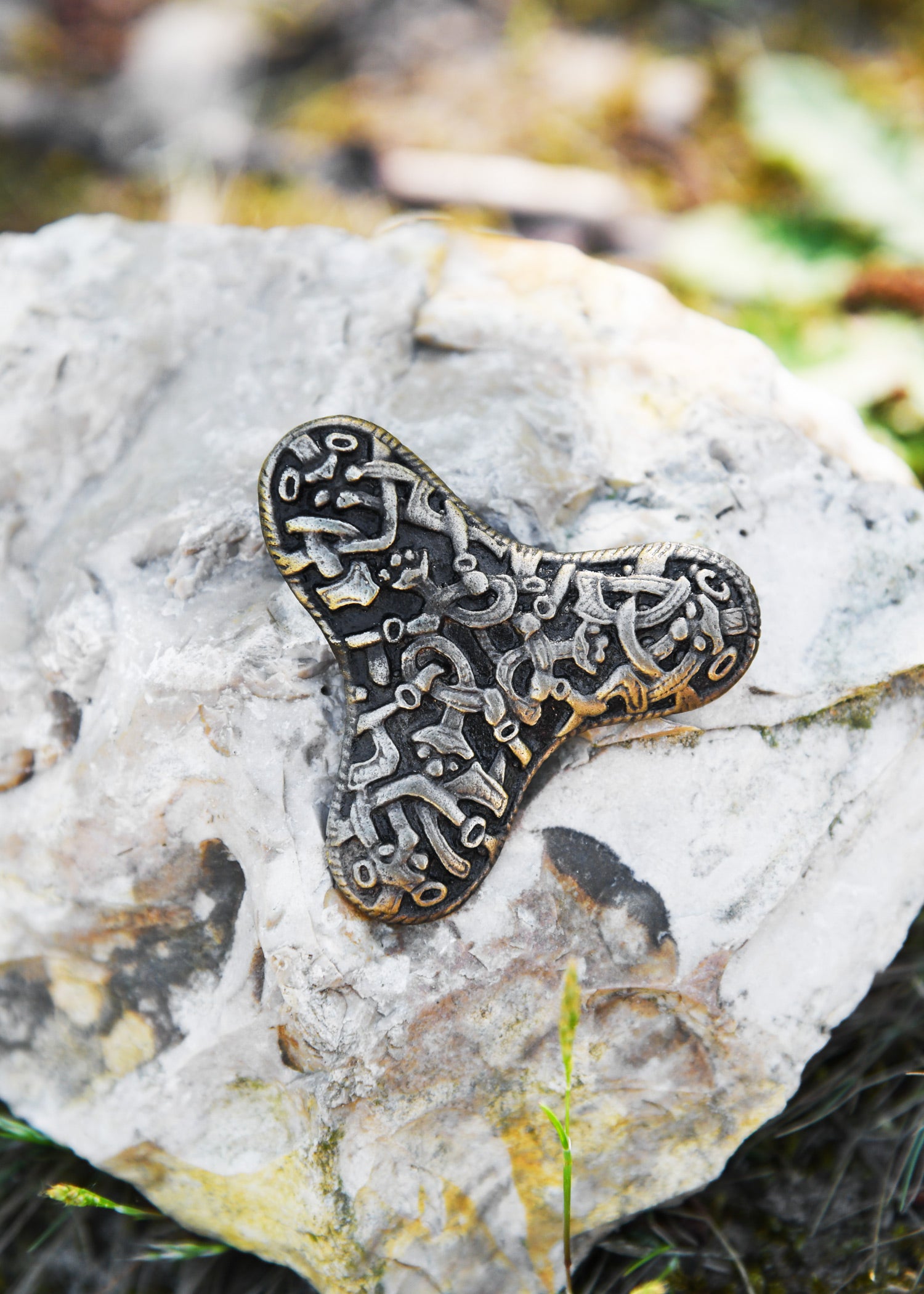Imagen única de: Broche De Hoja De Trébol De Latón