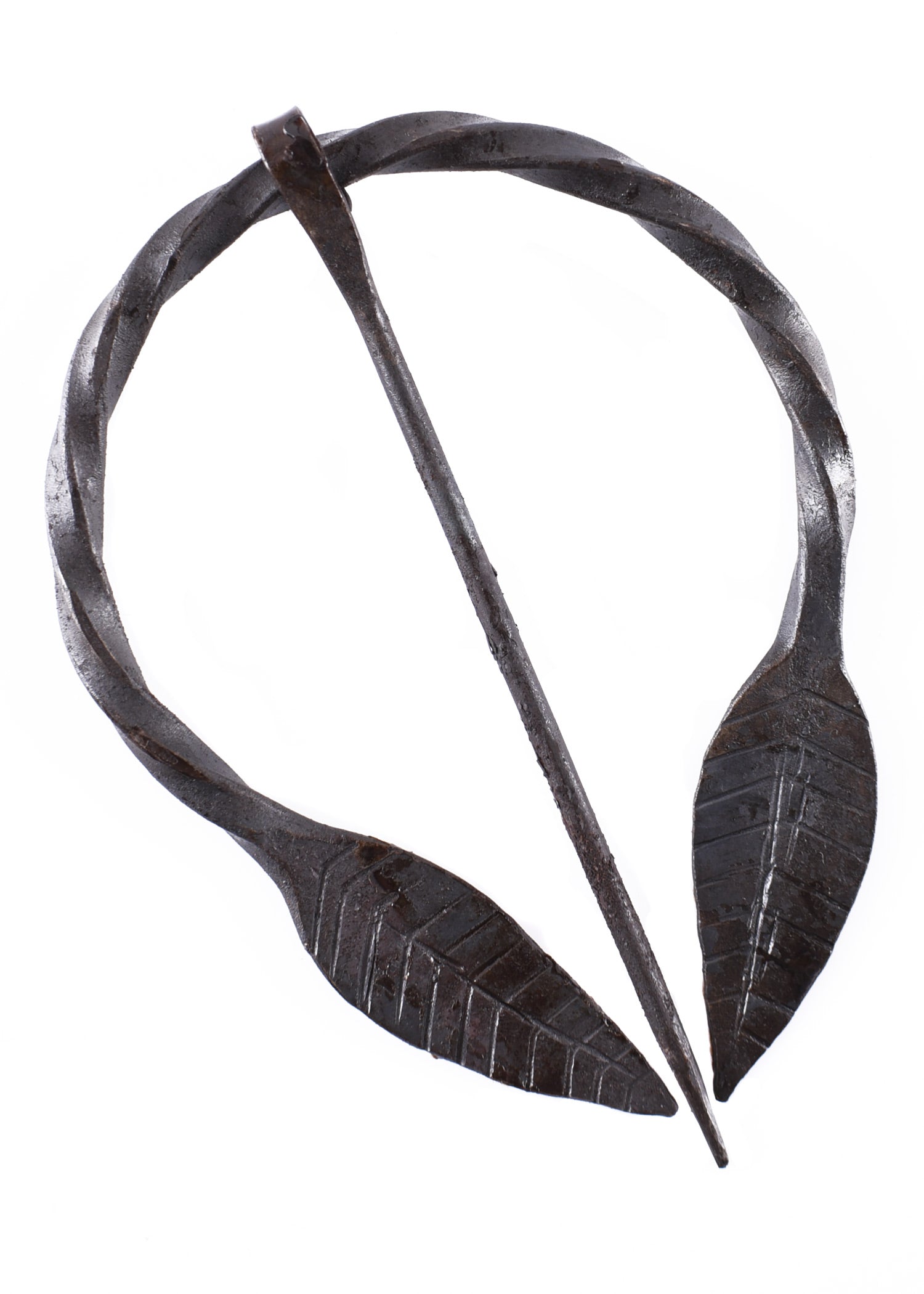 Imagen única de: Broche De Anillo Con Hojas, Forjado A Mano.