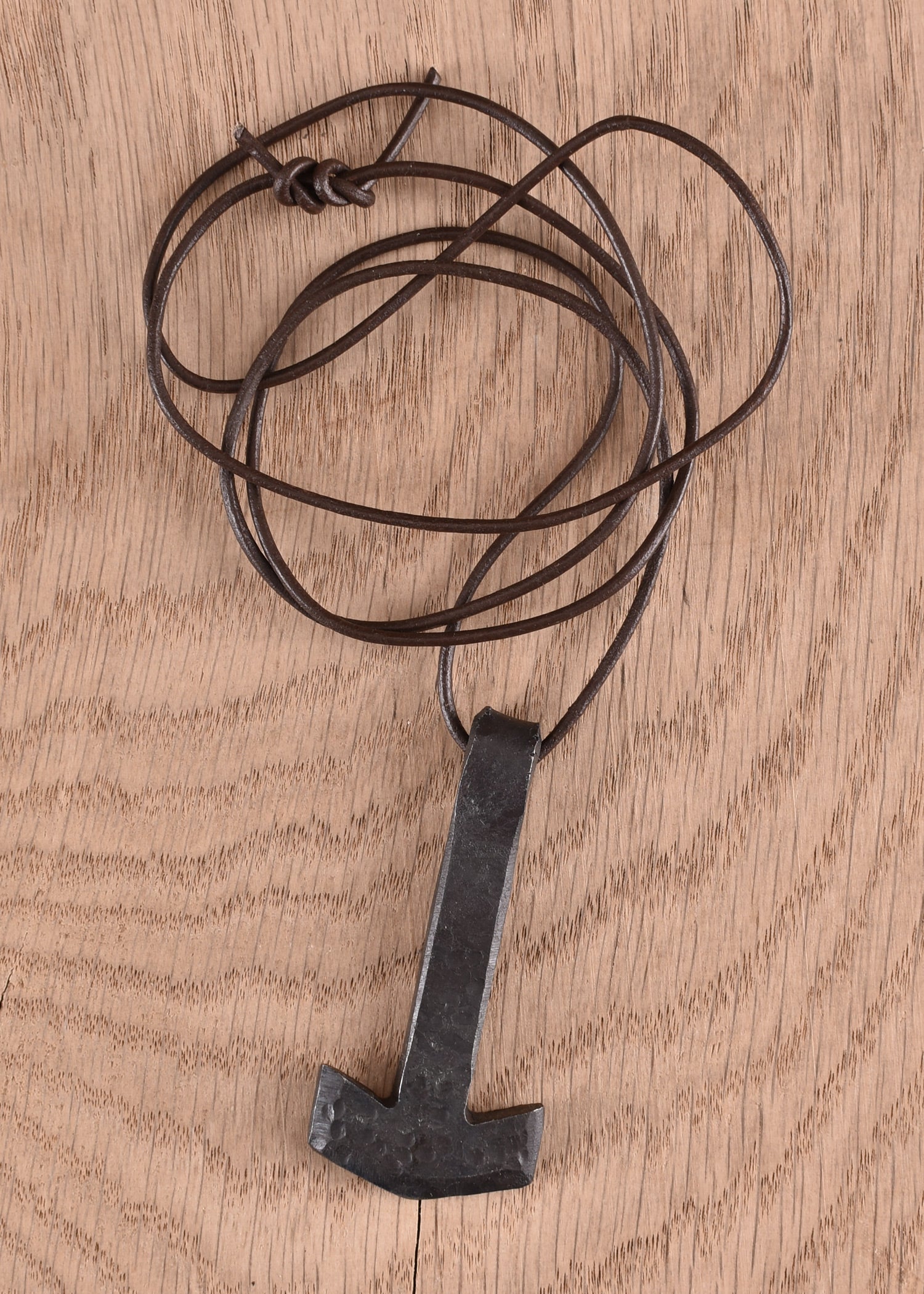 Imagen única de: Mjölnir - Martillo De Thor Hecho De Hierro, Forjado A Mano