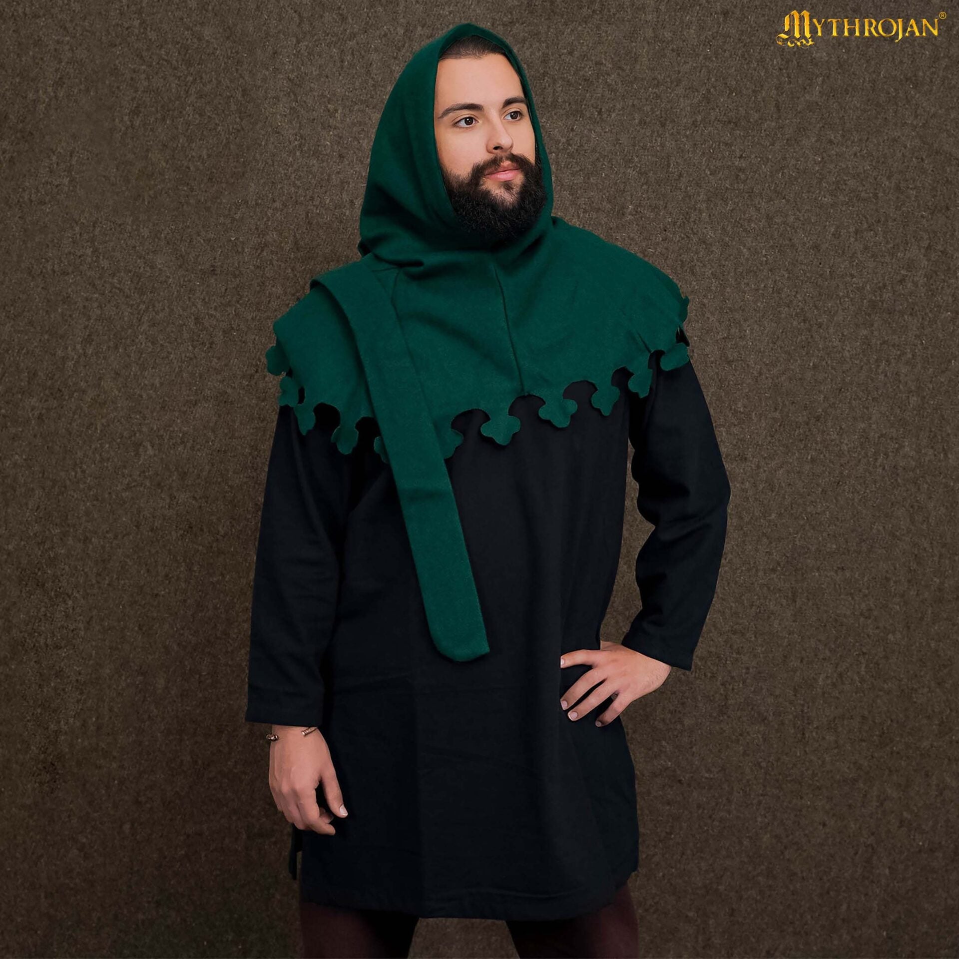 Capucha liripipe medieval de lana