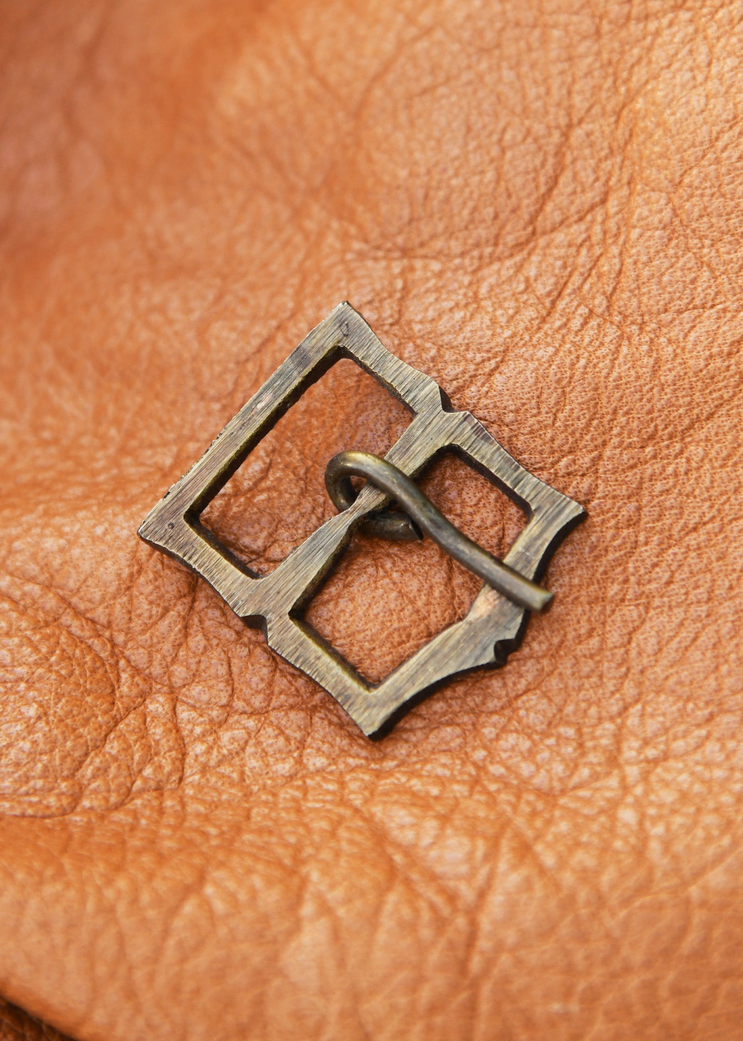 Imagen única de: Hebilla De Latón De La Baja Edad Media, Nº 27