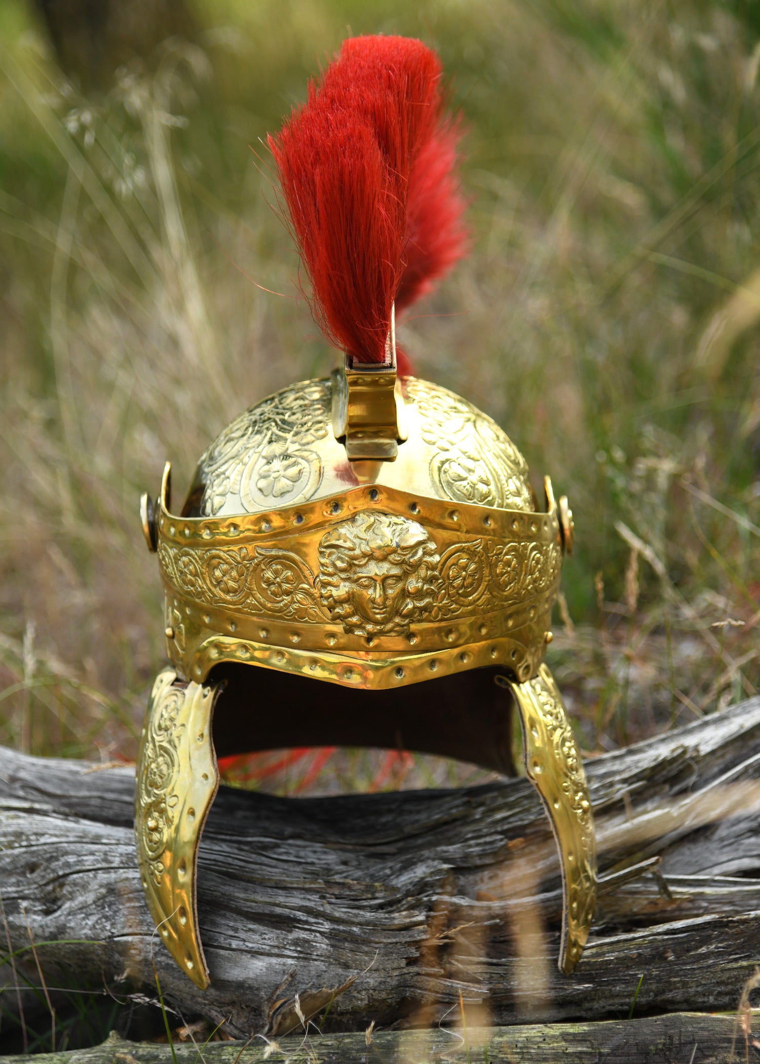 Imagen única de: Magnífico Casco De La Guardia Pretoriana Romana, Latón