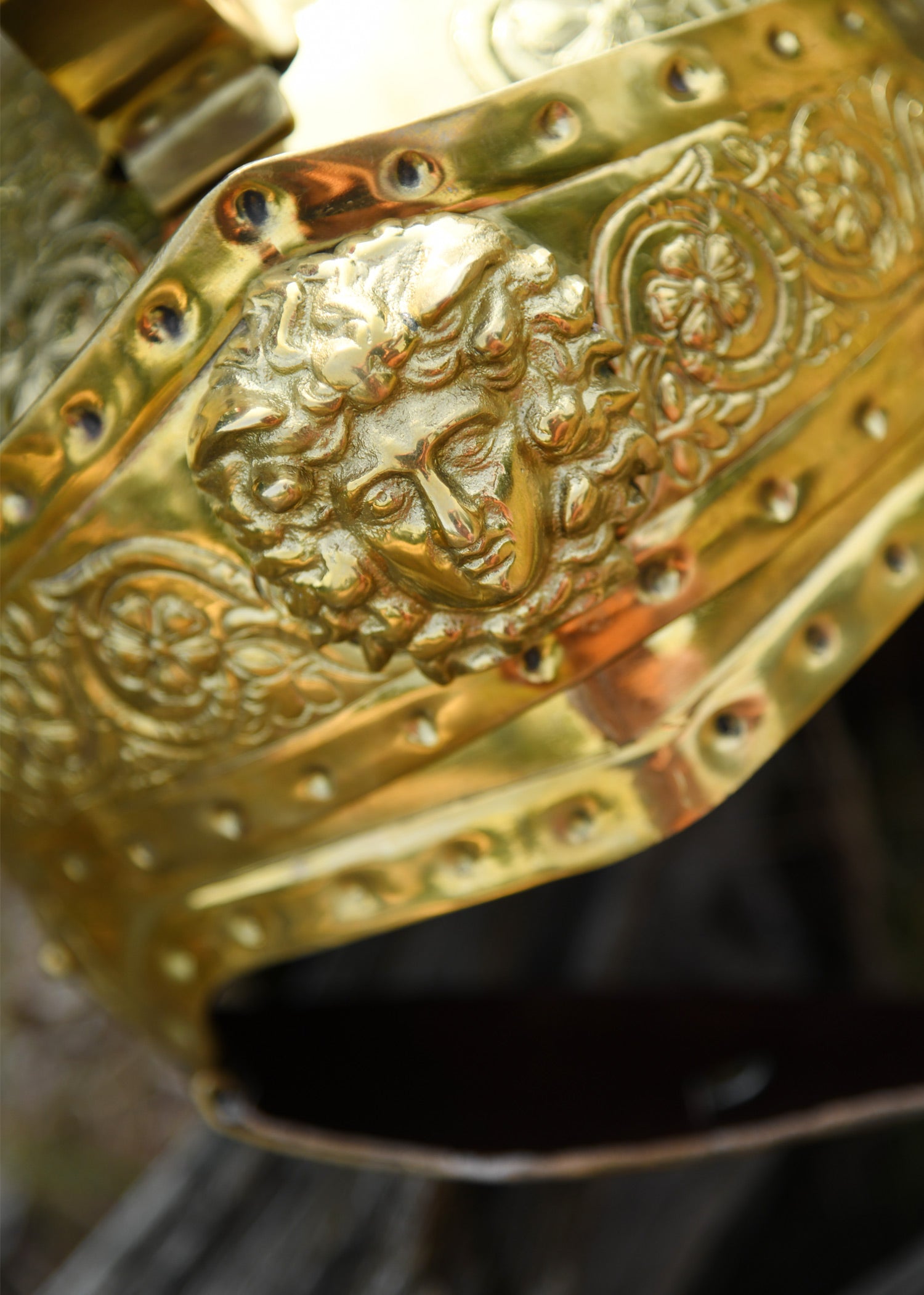 Imagen única de: Magnífico Casco De La Guardia Pretoriana Romana, Latón