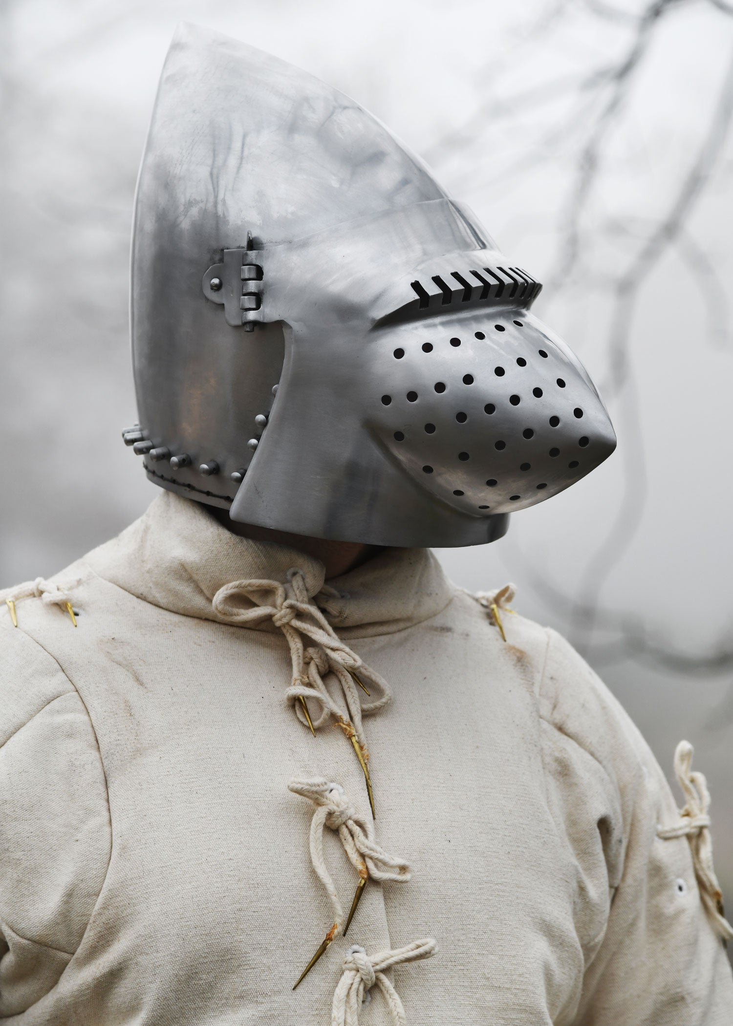 Imagen única de: Hundsgugel Medieval, Castillo De Churburg, Finales Del Siglo Xiv. Acero De 1,6 Mm.