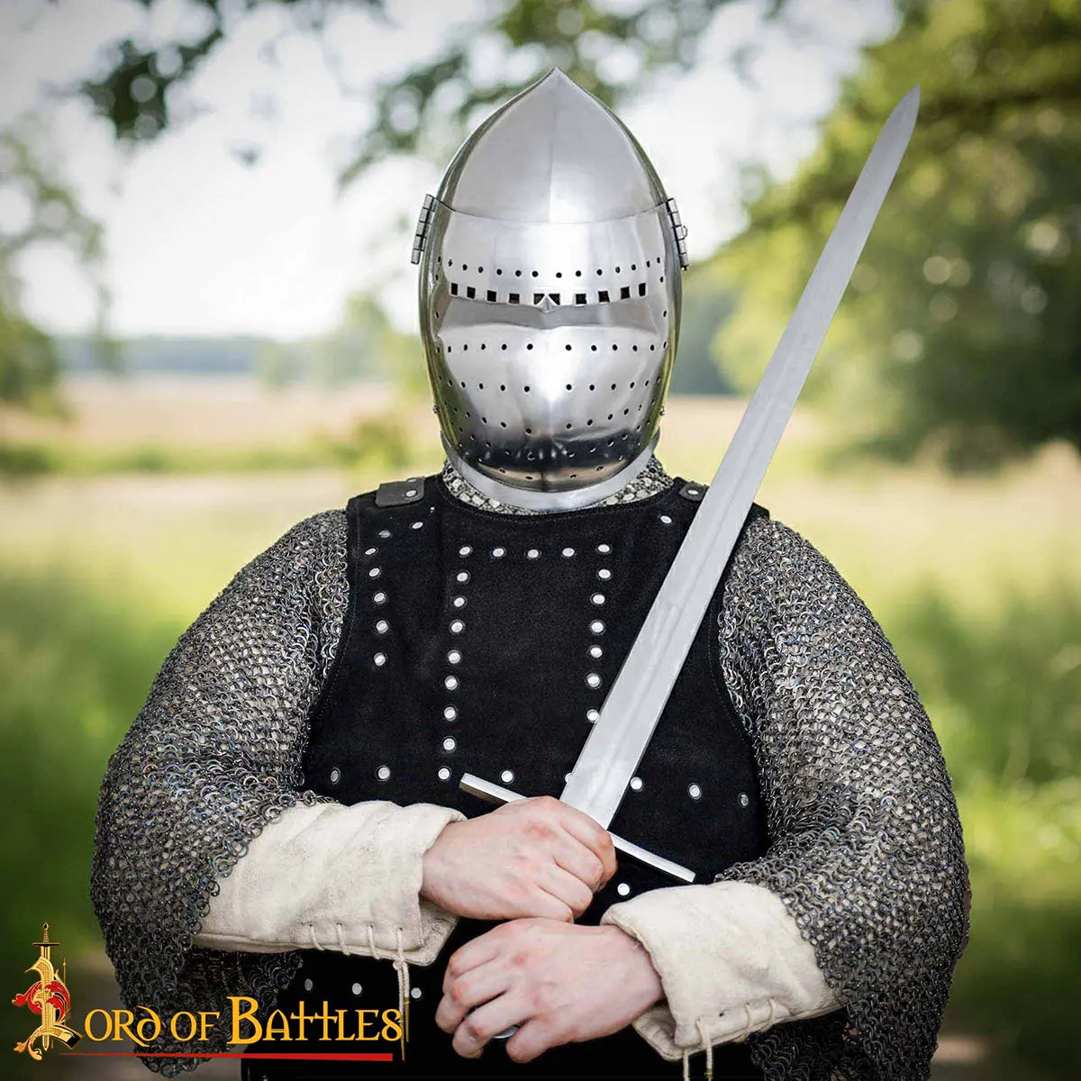 Imagen única de: Casco Bascinet Medieval con Visera Hundsgugel en Acero