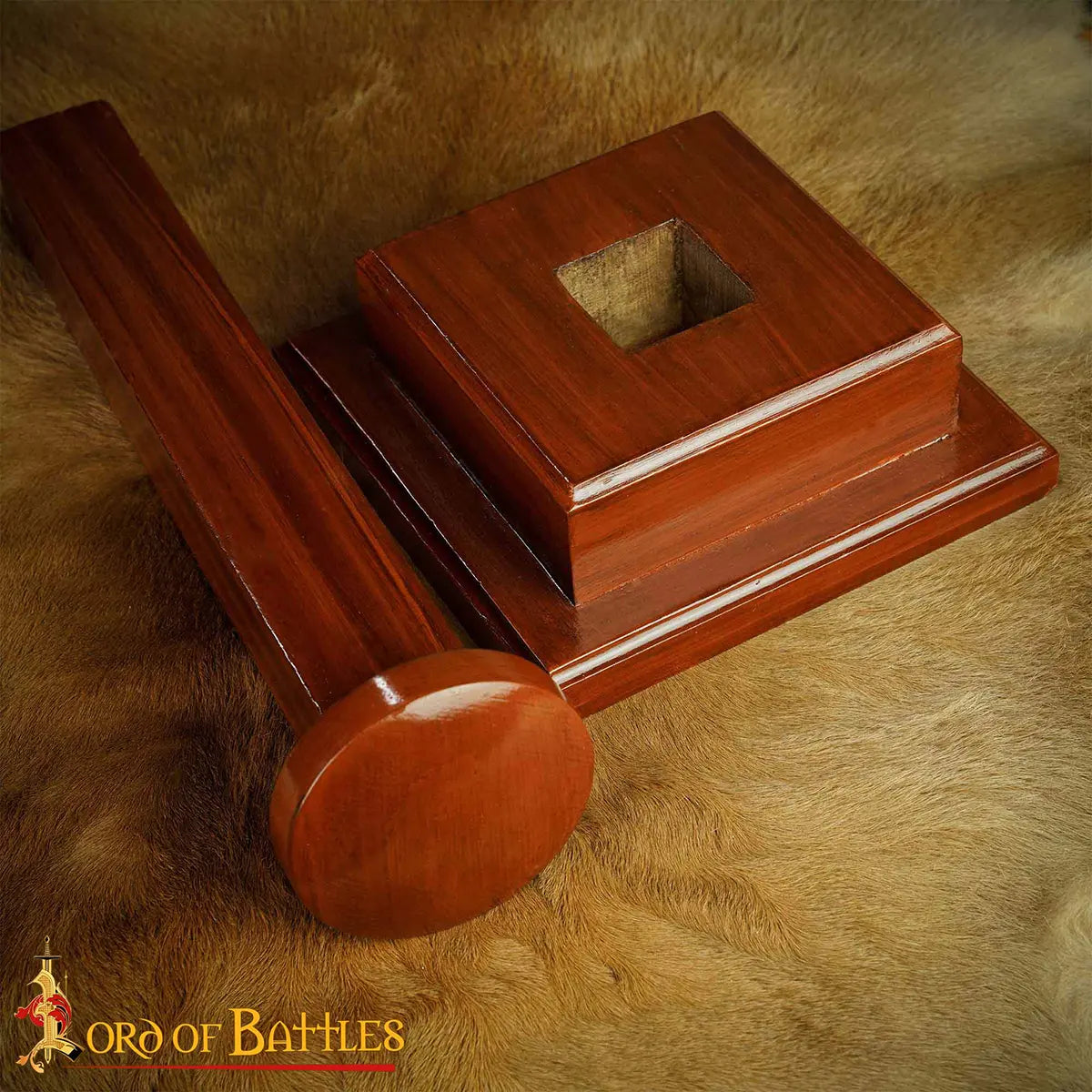 Soporte de madera para casco medieval (con o sin aventail) - imagen 17