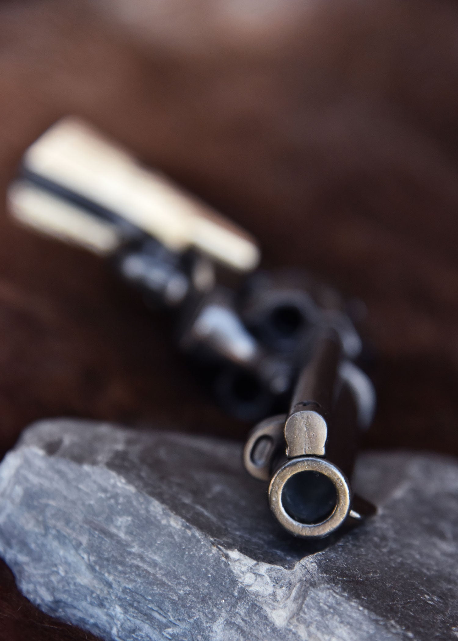Imagen única de: Revólver Colt Corto .45, Usa 1873, Negro/marfil, Réplica