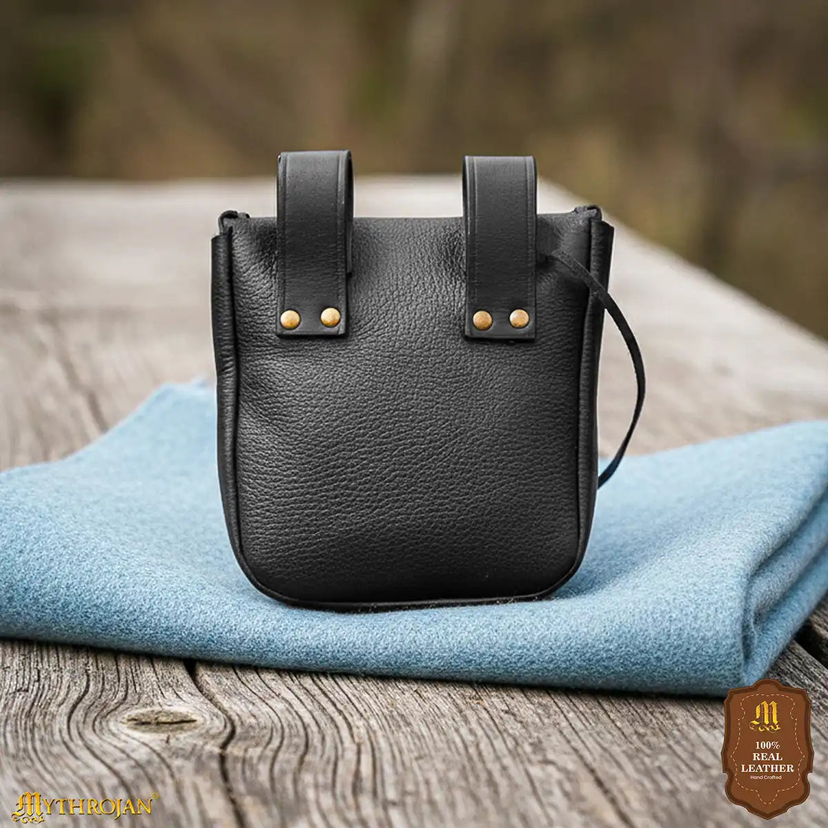Bolsa de cinturón medieval de piel con cierre de cuerno - imagen 5