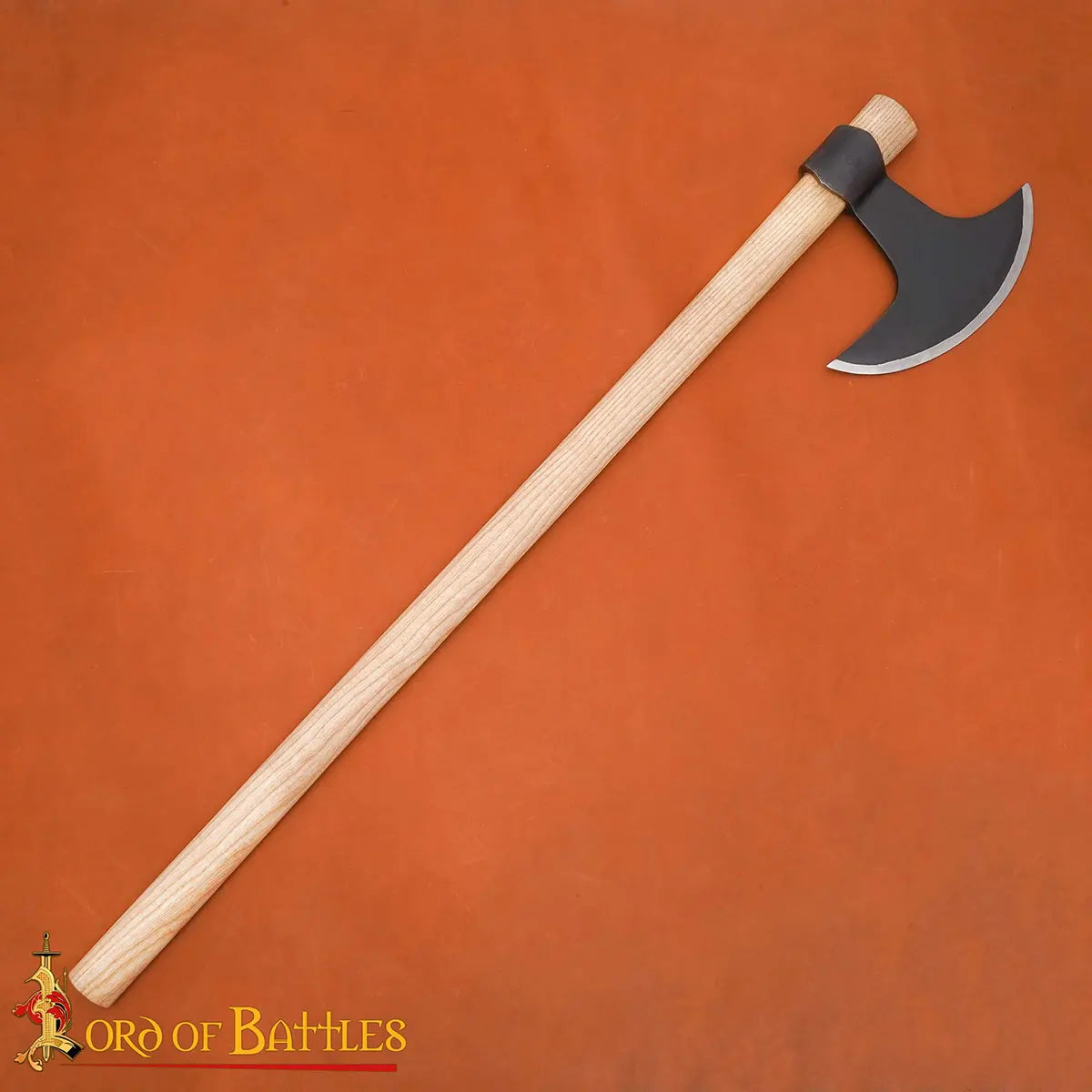 Hacha vikinga con cabeza forjada en acero al carbono