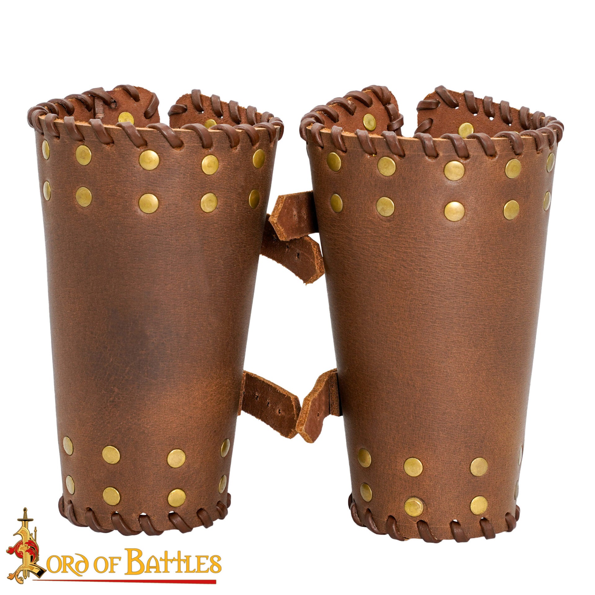Brazales medievales de cuero artesanal con tachuelas