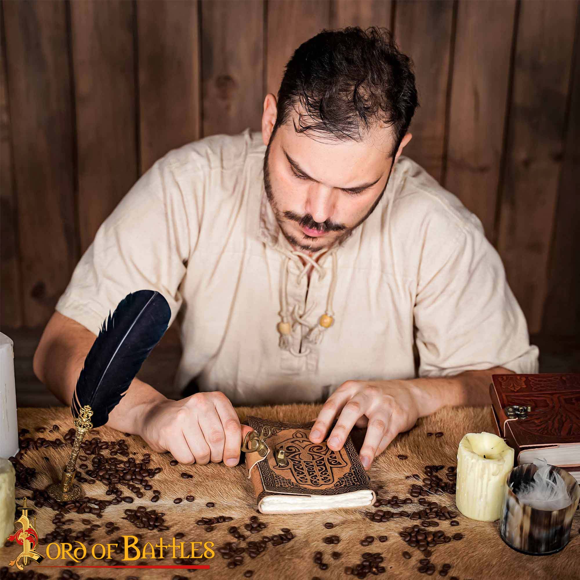 Imagen única de: Diario Medieval de Piel Auténtica Hecho a Mano