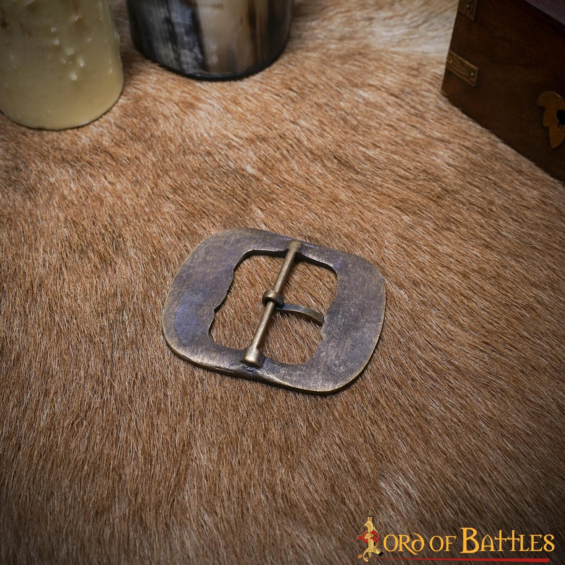 Imagen única de: Set de 3 hebillas ornamentadas para cinturón en latón envejecido, grandes