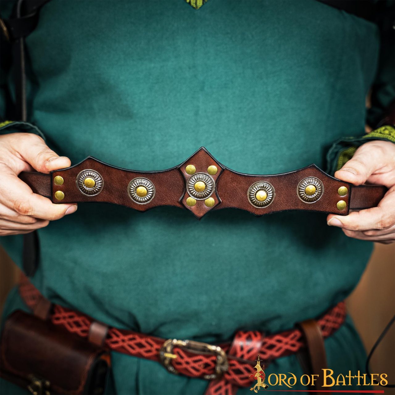 Diadema de cuero vikinga y medieval con adornos metálicos - imagen 11
