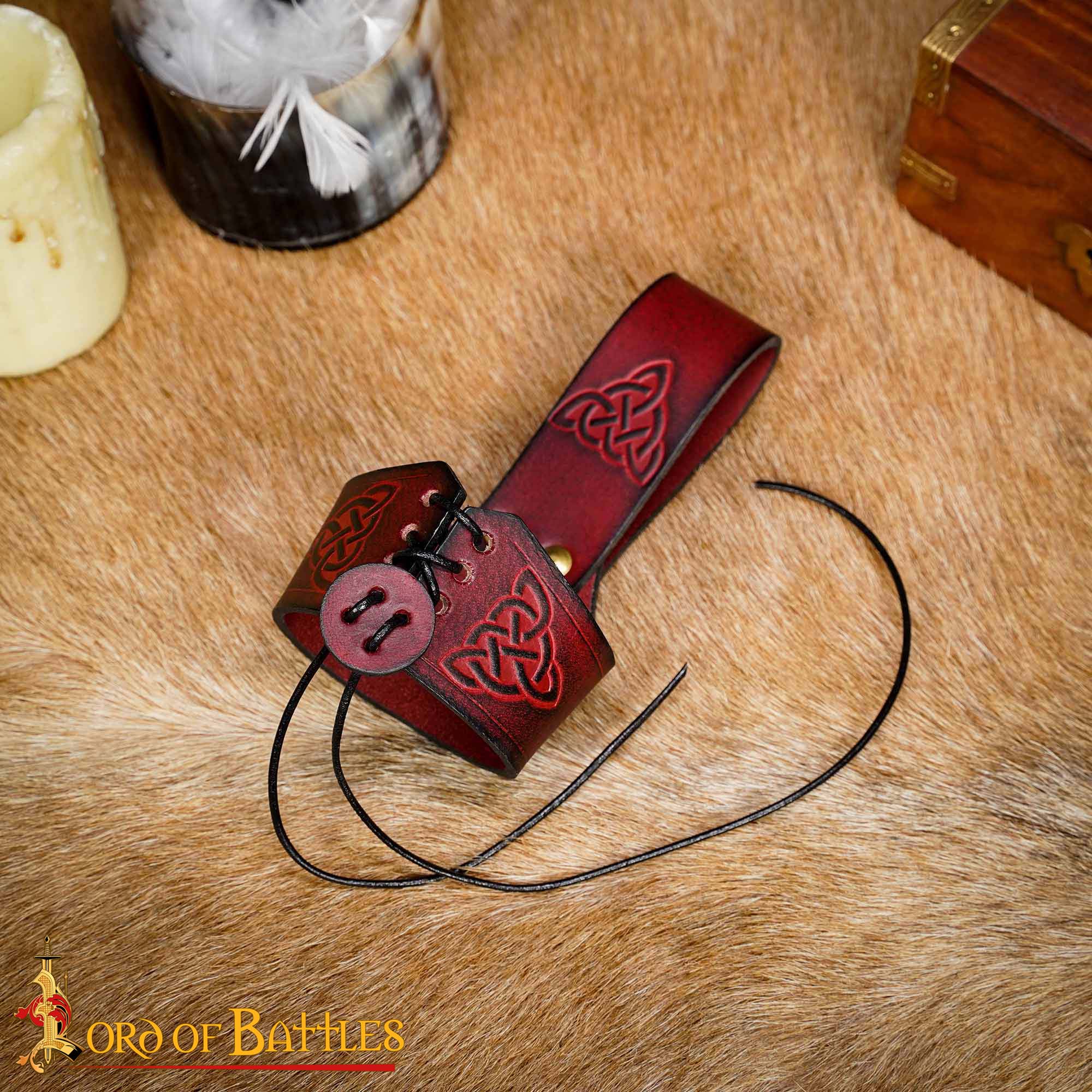 Funda para cuerno de cuero con nudo celta y remaches de latón (S, L) - imagen 25