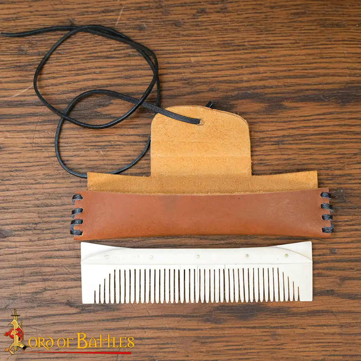 Peine artesanal de hueso, estilo vikingo y medieval (con funda) - imagen 19