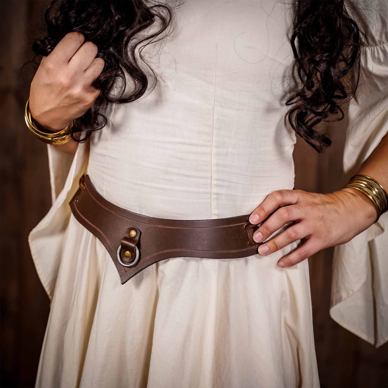 Accesorio de cuero genuino con anilla de acero para LARP y cosplay - imagen 16