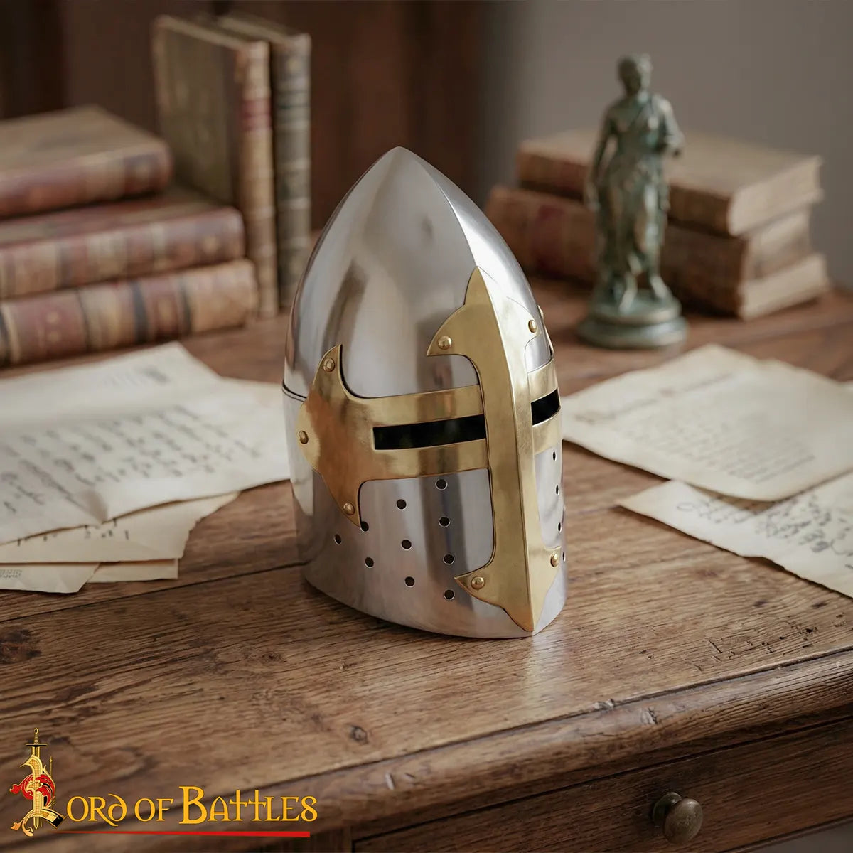 Casco miniatura 'Sugarloaf' en acero y latón