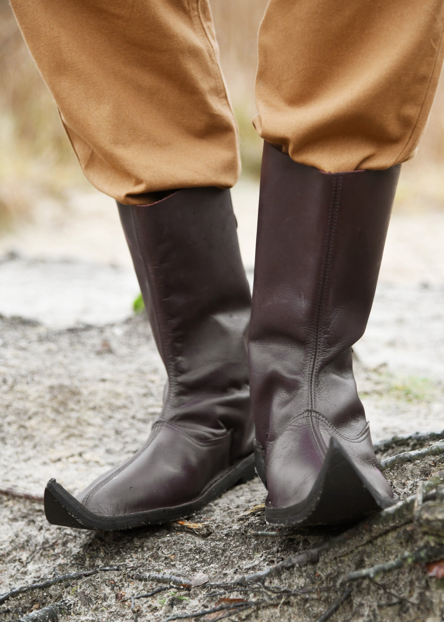 Imagen única de: Botas De Pico Con Tres Hebillas, Marrón Oscuro.