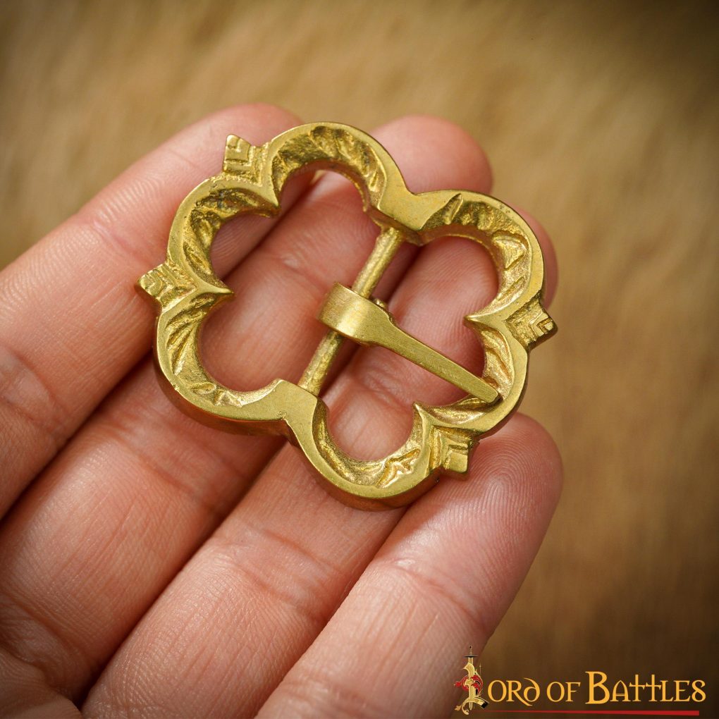 Set de 5 hebillas medievales de latón - imagen 8