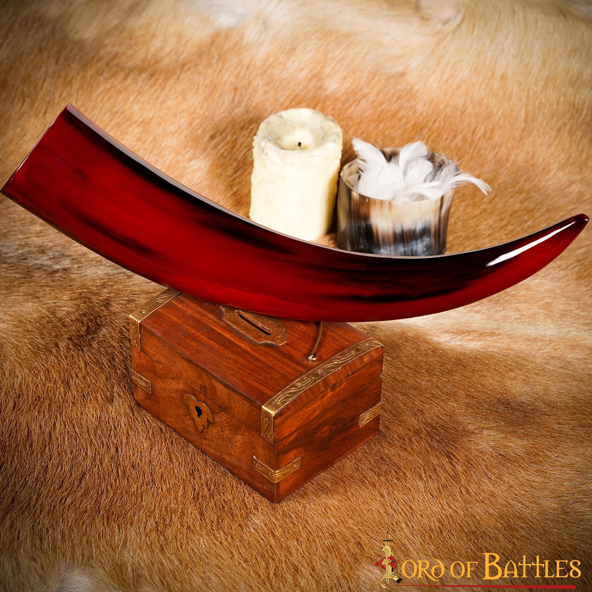 Cuerno de beber Brilliant Carmine — 400–500 ml, hecho a mano - imagen 5