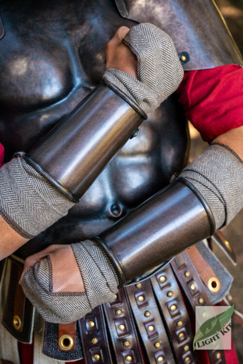 Imagen única de: Brazales Espartanos - L/Xl