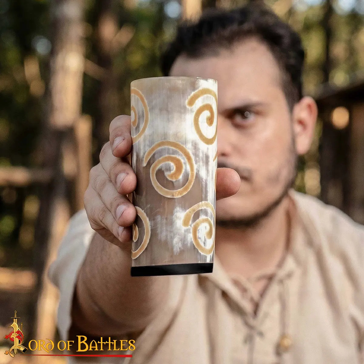 Jarra de cuerno vikingo - detalle cuerno genuino de buey