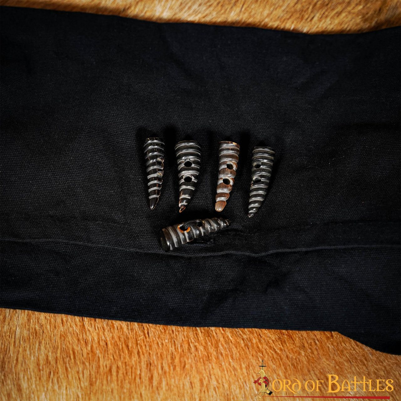 Imagen única de: Set de 5 broches en espiral de cuerno auténtico