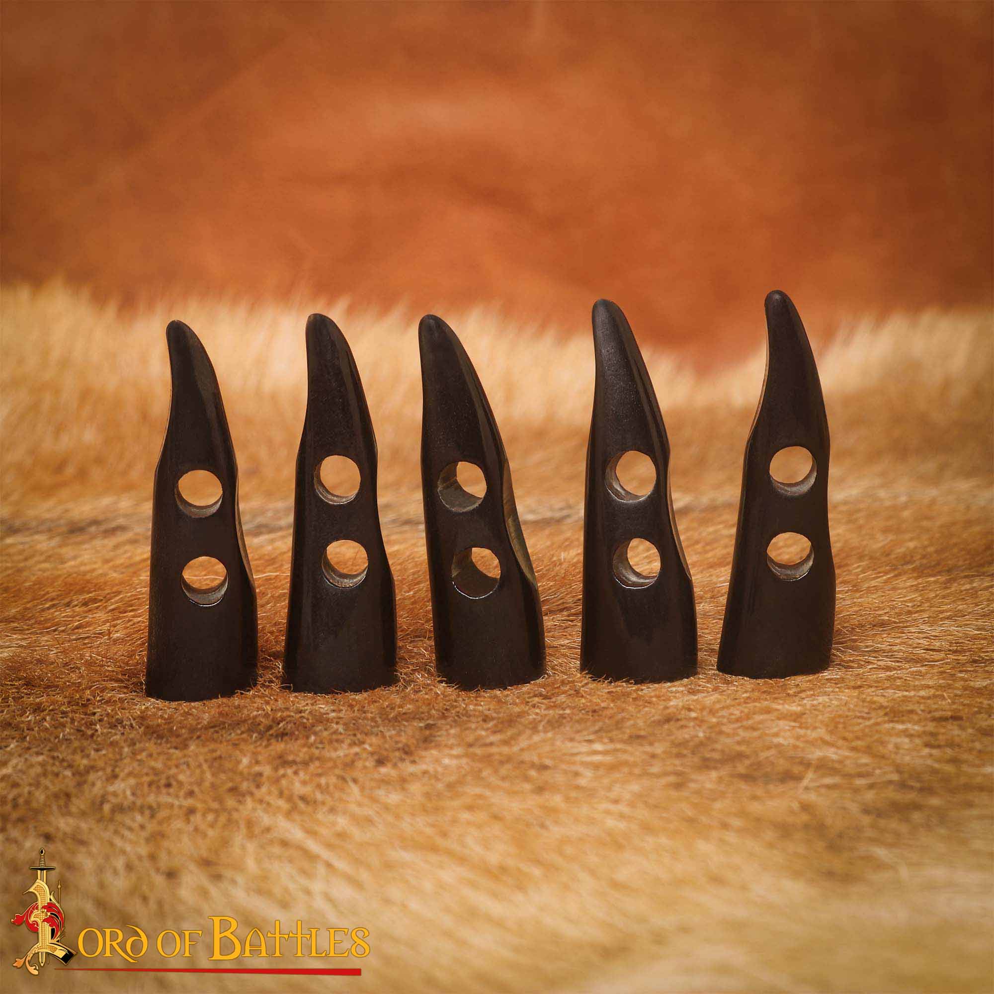 Set de 5 botones de cuerno para vestimenta vikinga - imagen 7