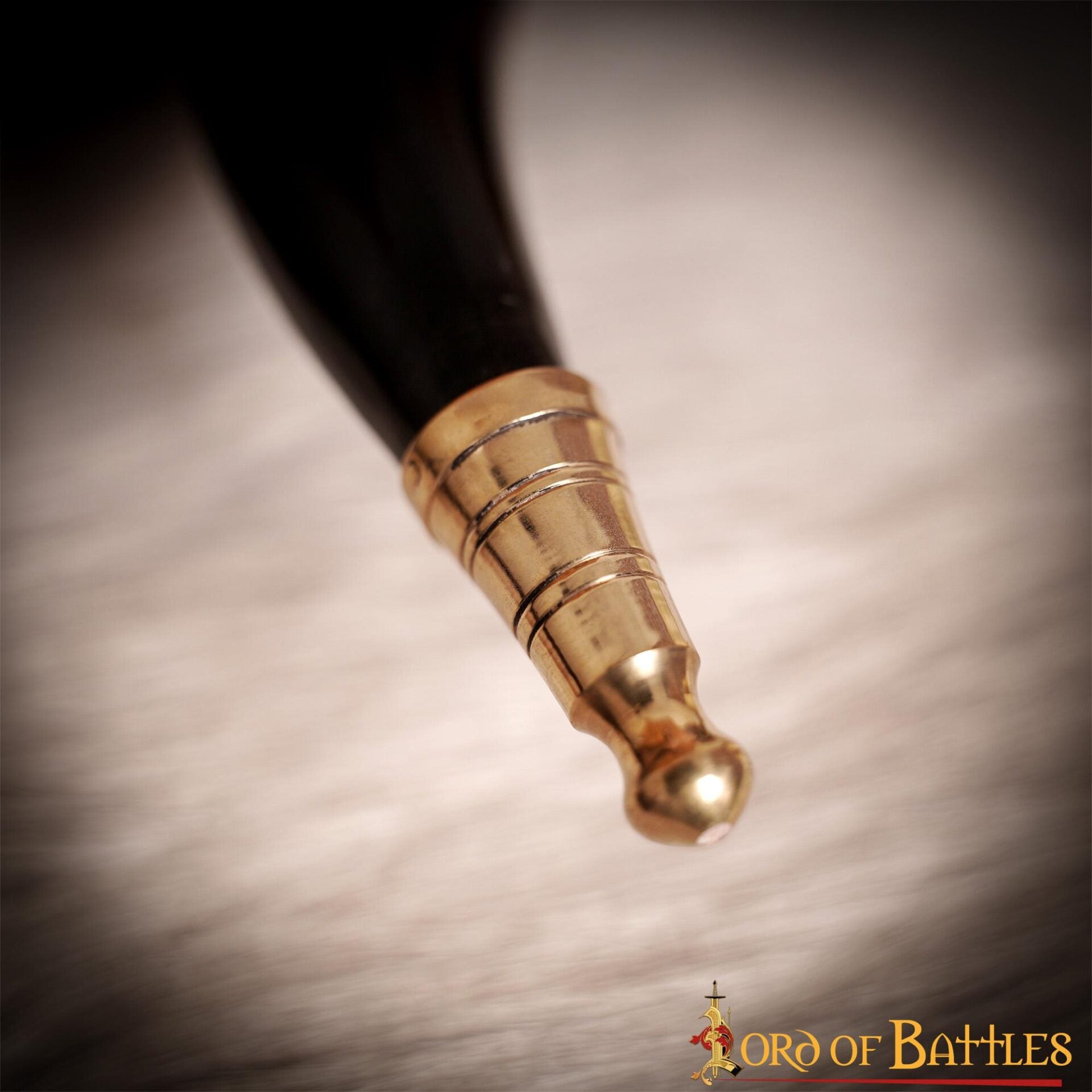 Imagen única de: Cuerno vikingo de beber 300–400 ml con remates de latón