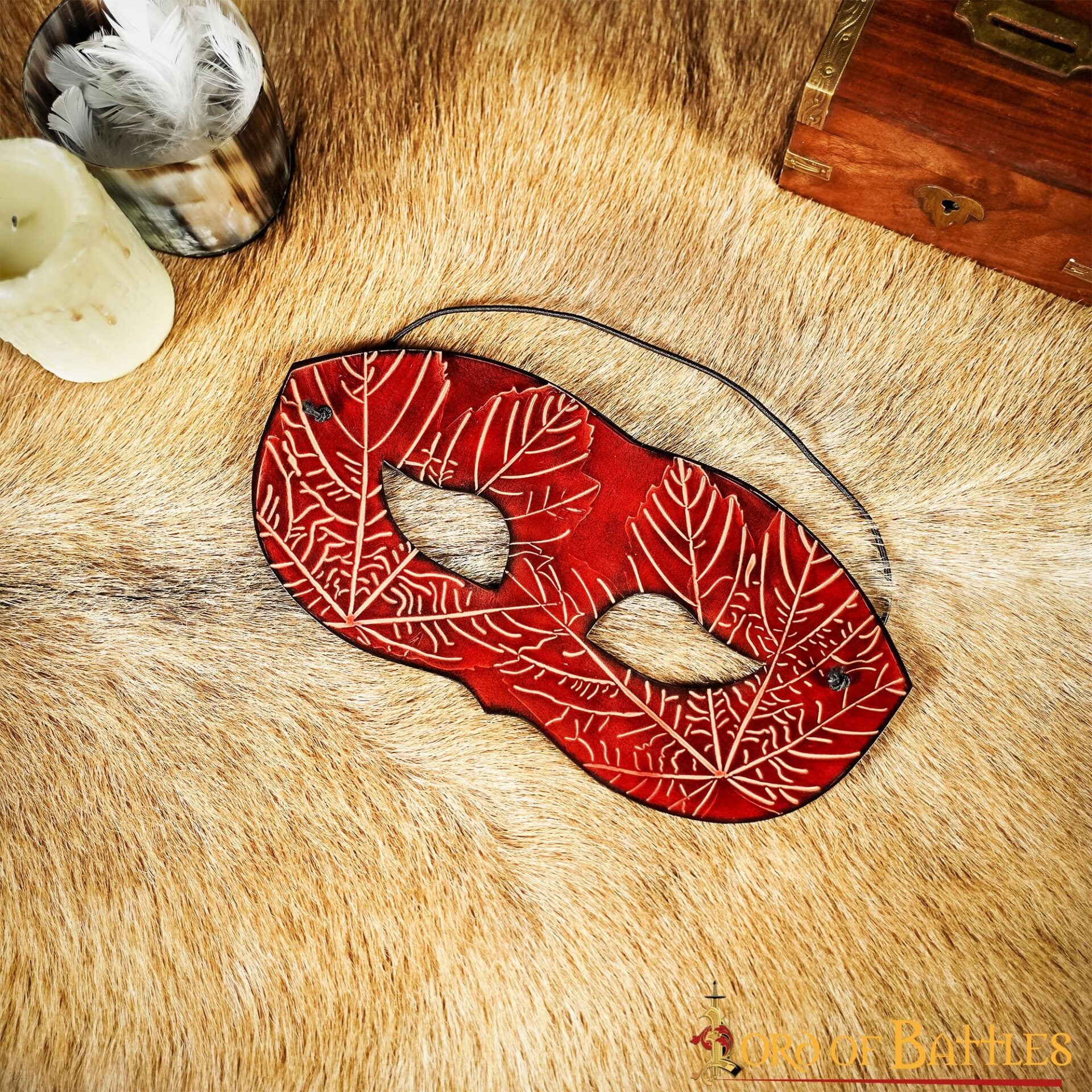 Máscara de ojos de cuero con hojas de arce en relieve - imagen 11