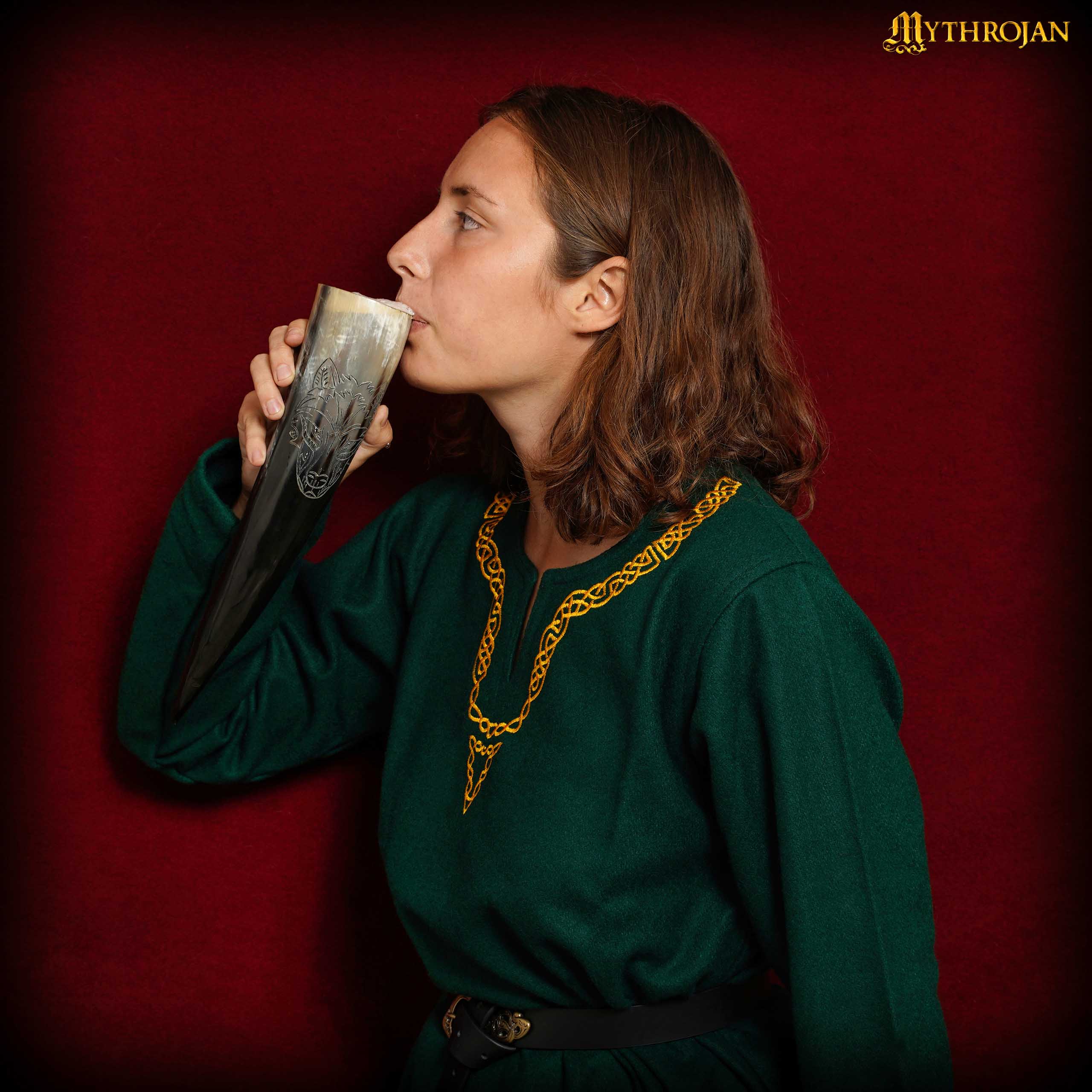 Cuerno vikingo para beber (400 ml) — cuerno de buey grabado a mano con funda - imagen 11