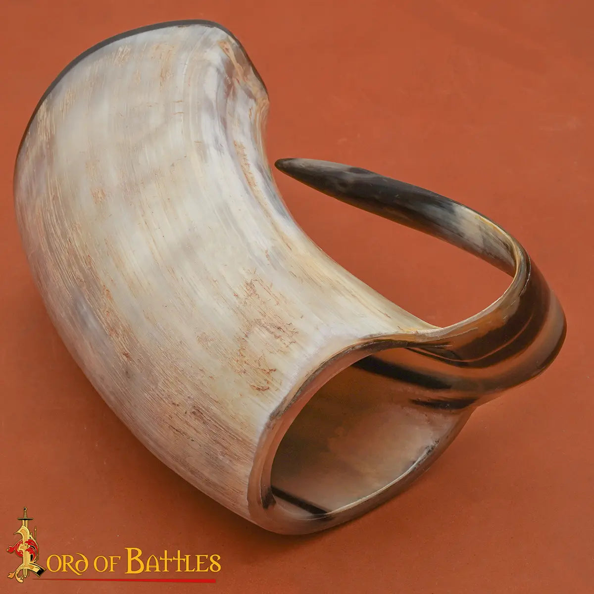 Jarra vikinga de cuerno natural pulido con asa (600/800 ml) - imagen 8