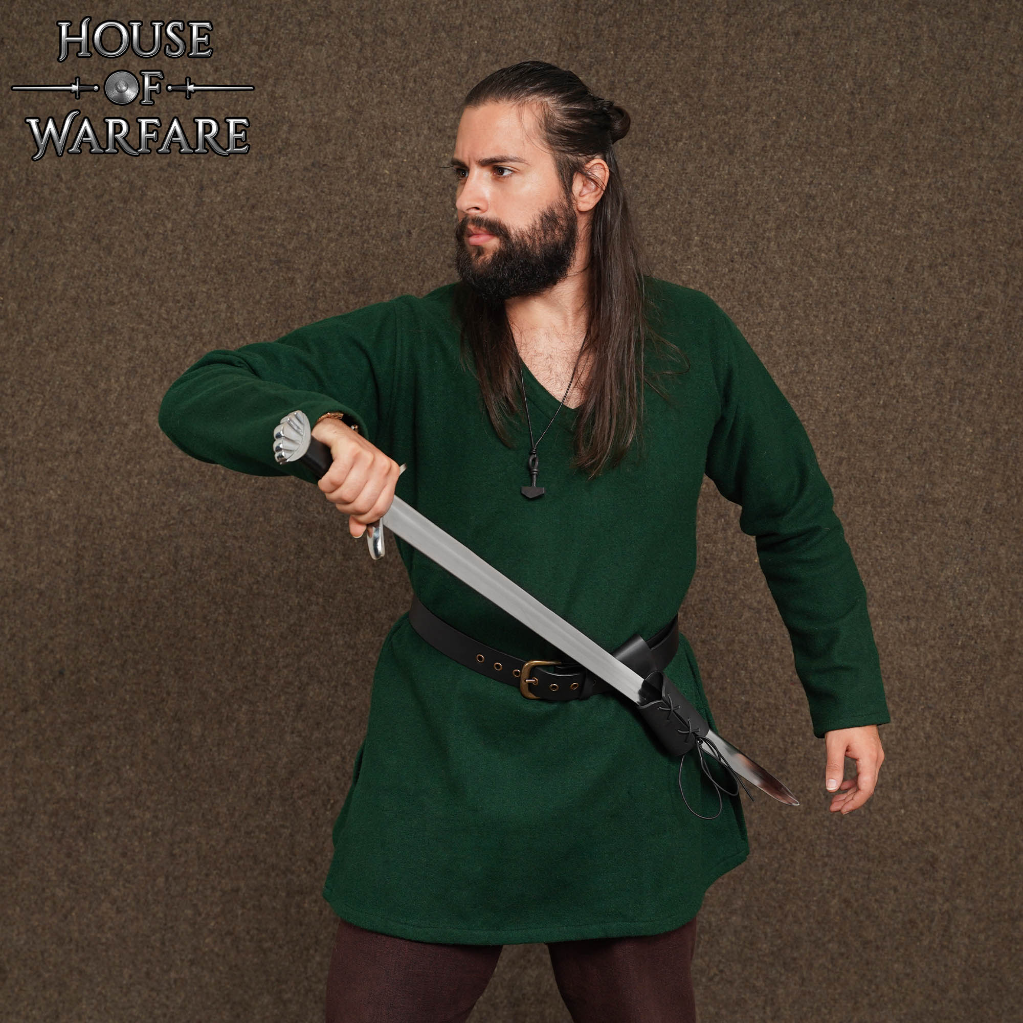 Portaespada medieval de cuero negro - imagen 3