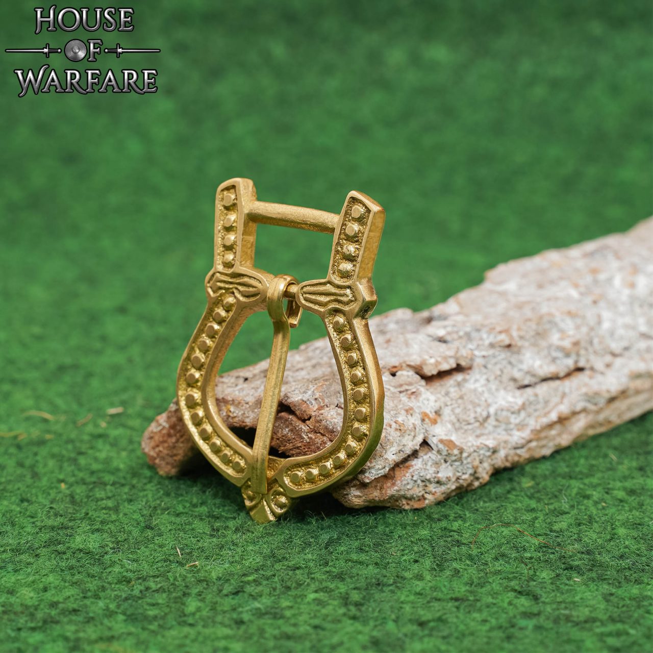 Hebilla medieval tardía de latón macizo para cinturones - imagen 2